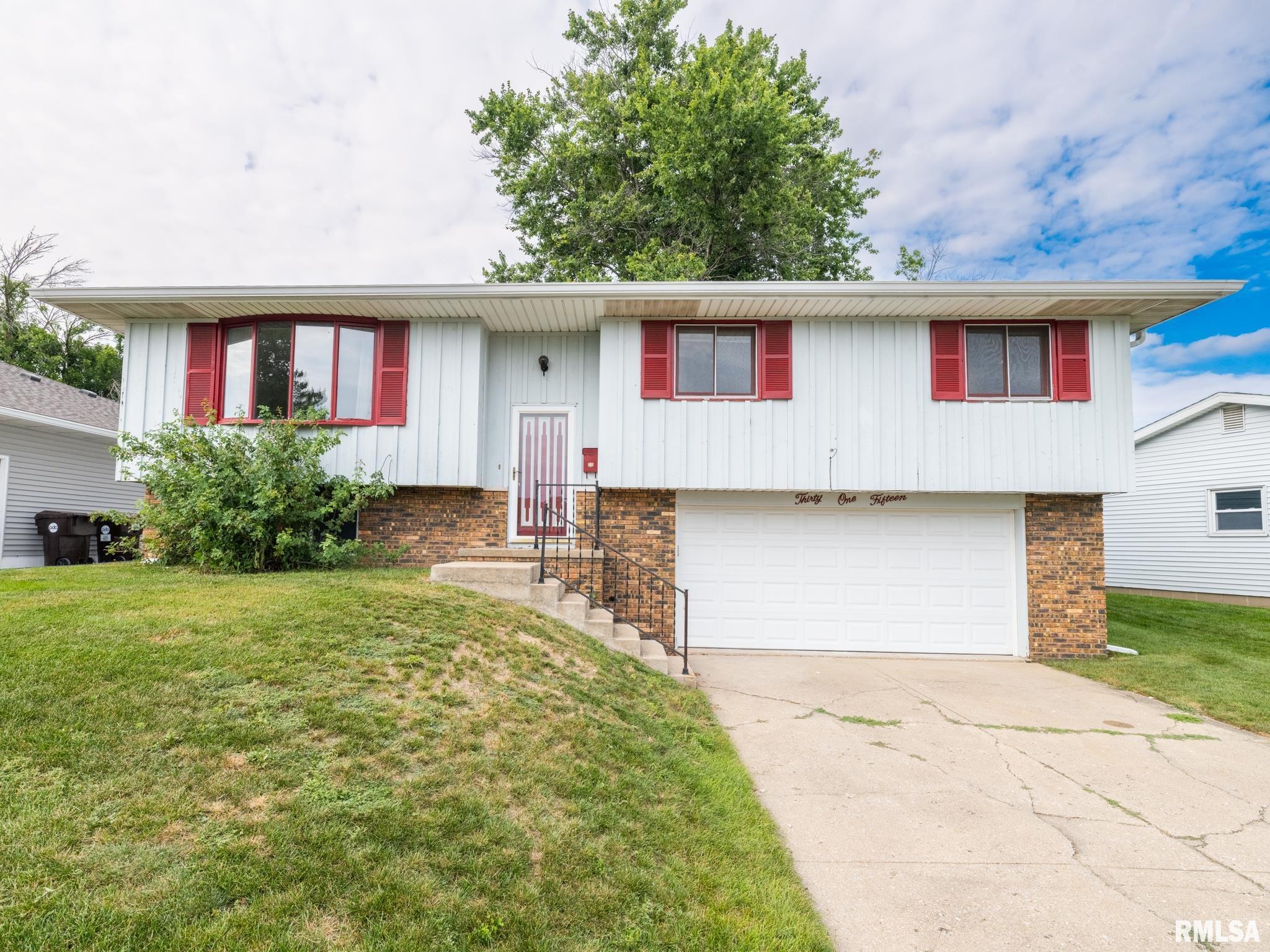 3115 W Wilshire Drive Property Photo 1