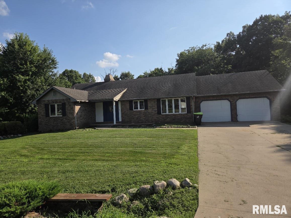 704 BAYSIDE Circle Property Photo 1