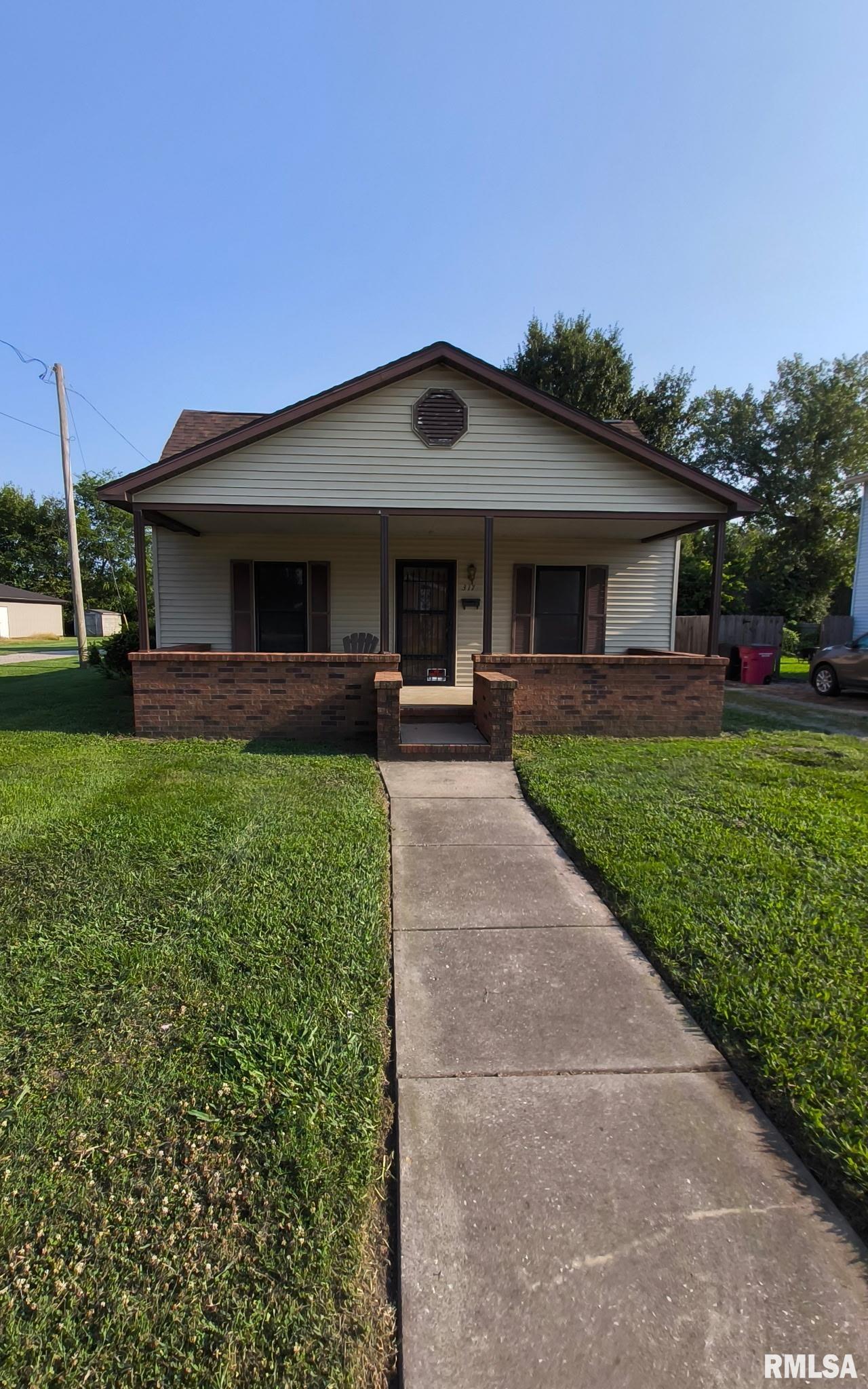317 E FRANKLIN Street