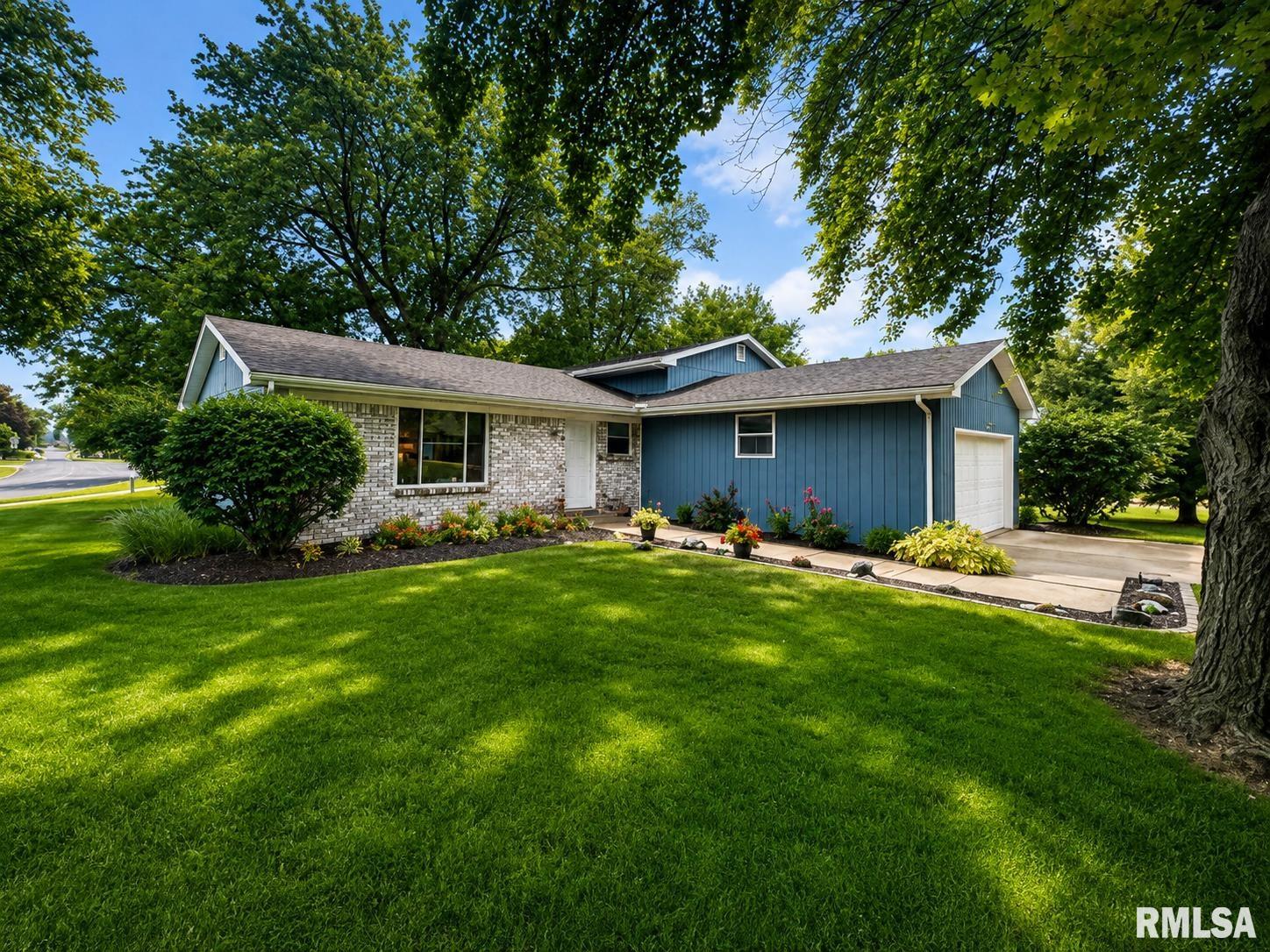 3204 W Westport Road Property Photo 1