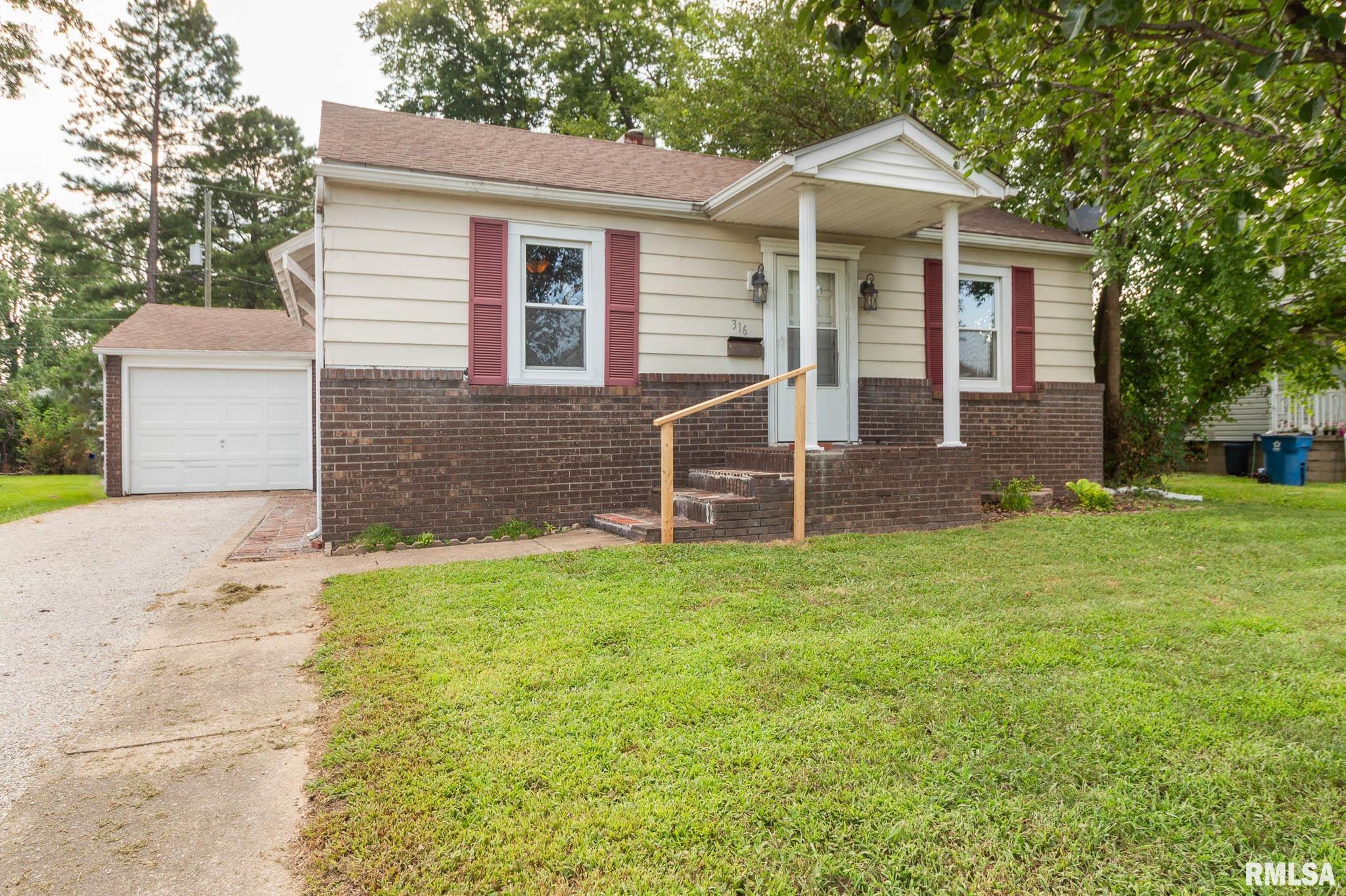 316 S 2nd Street Property Photo 1