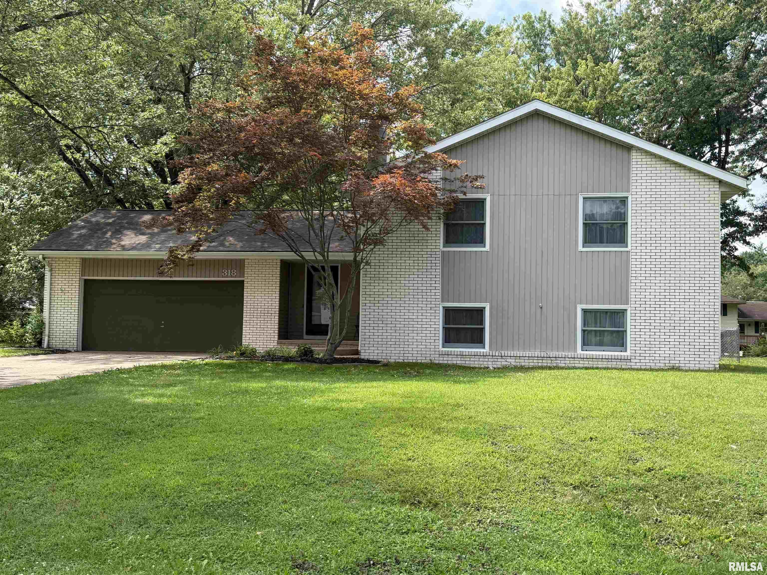 318 Meadow Drive Property Photo 1