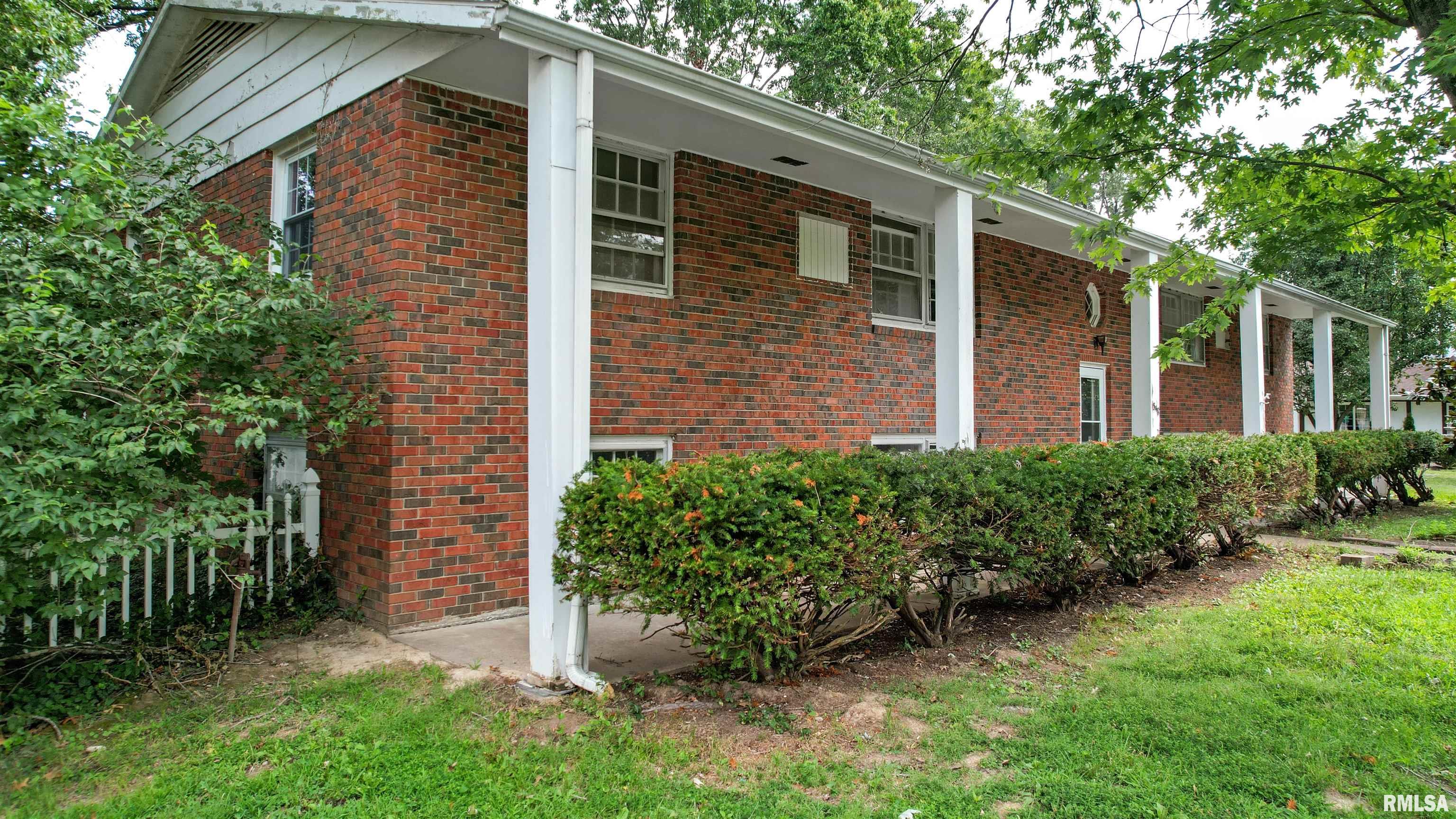 1548 Gary Drive