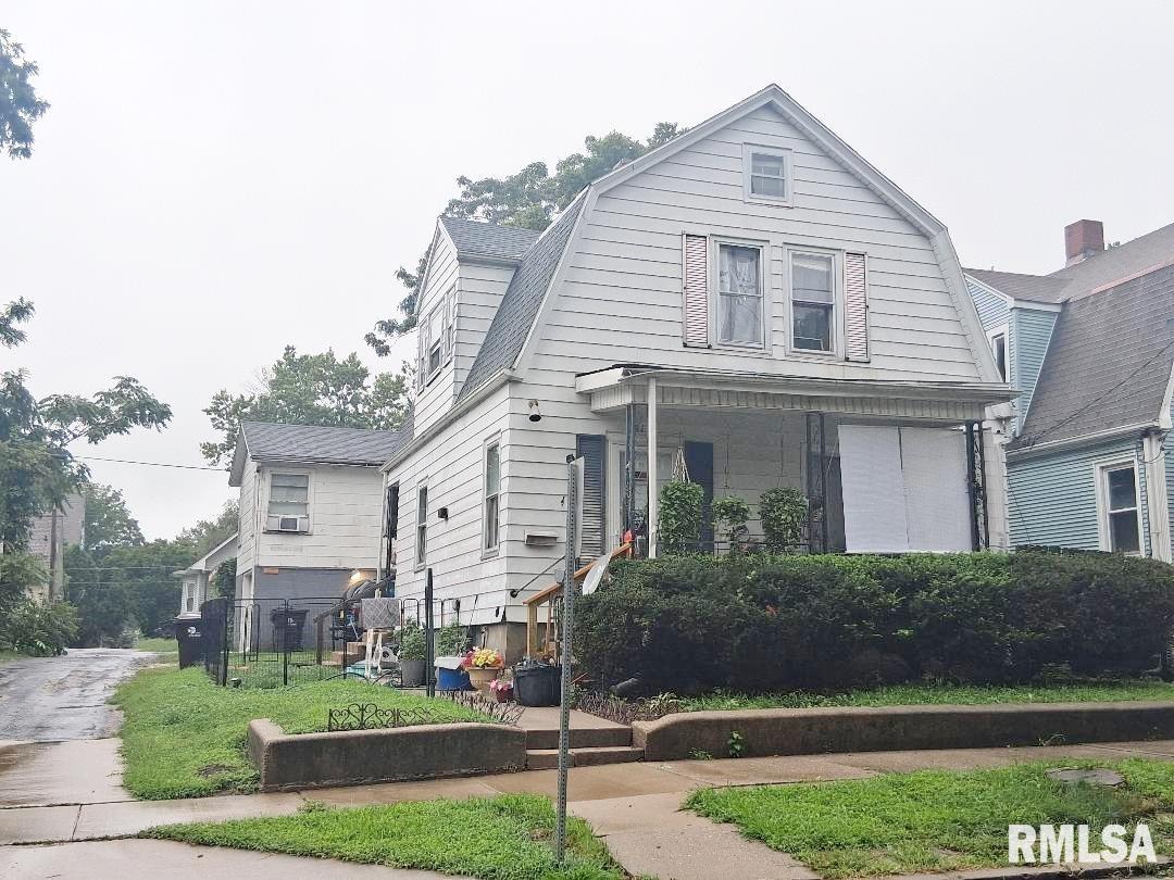 1813 N INDIANA Avenue