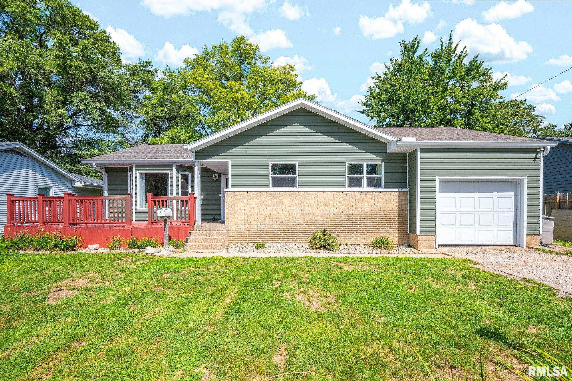 909 HARMONY Lane