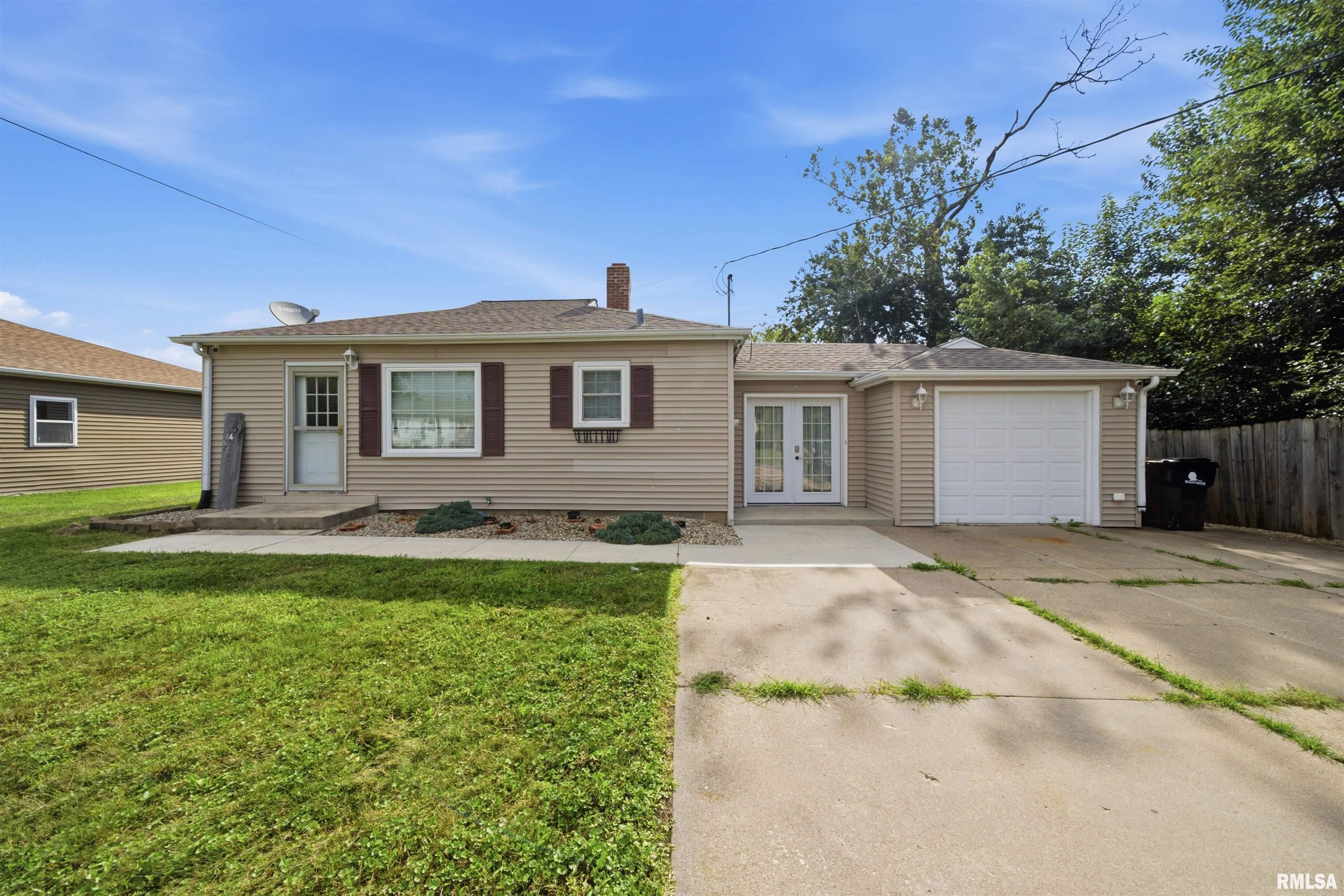 105 Sterling Street Property Photo 1