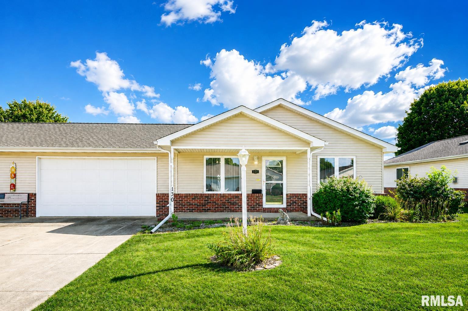 130 Easy Street Property Photo 1