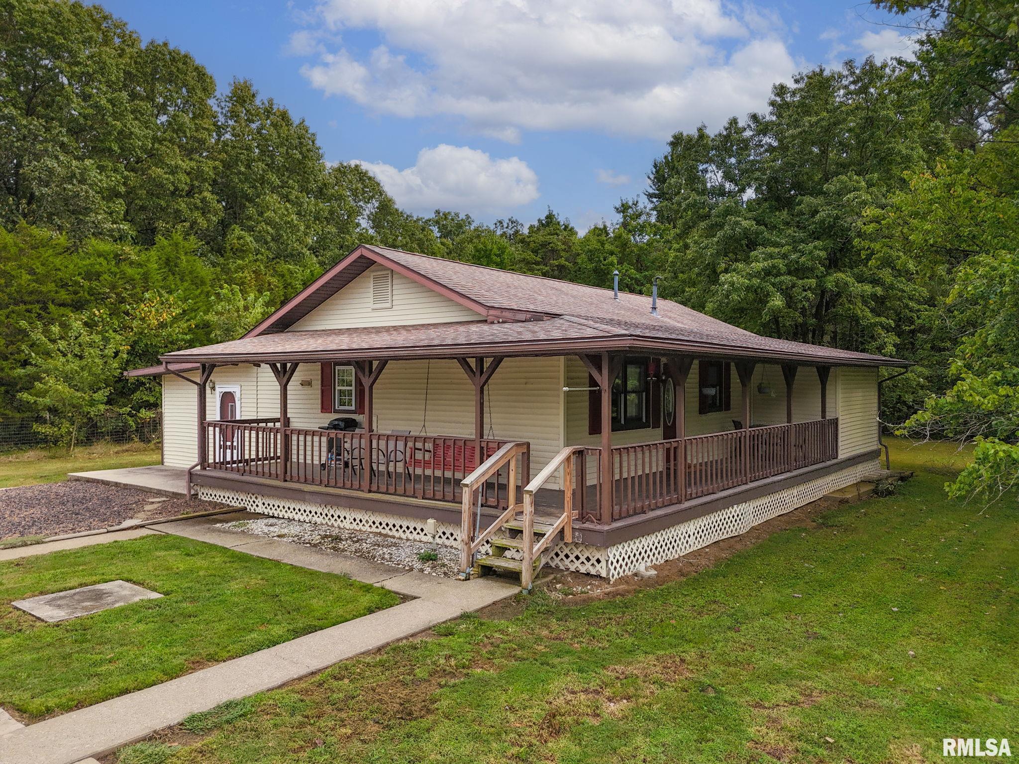 10872 Simpkins Lane Property Photo 1