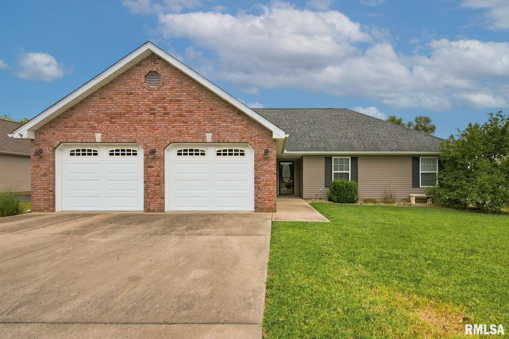 1605 Dew Drop Drive Property Photo 1