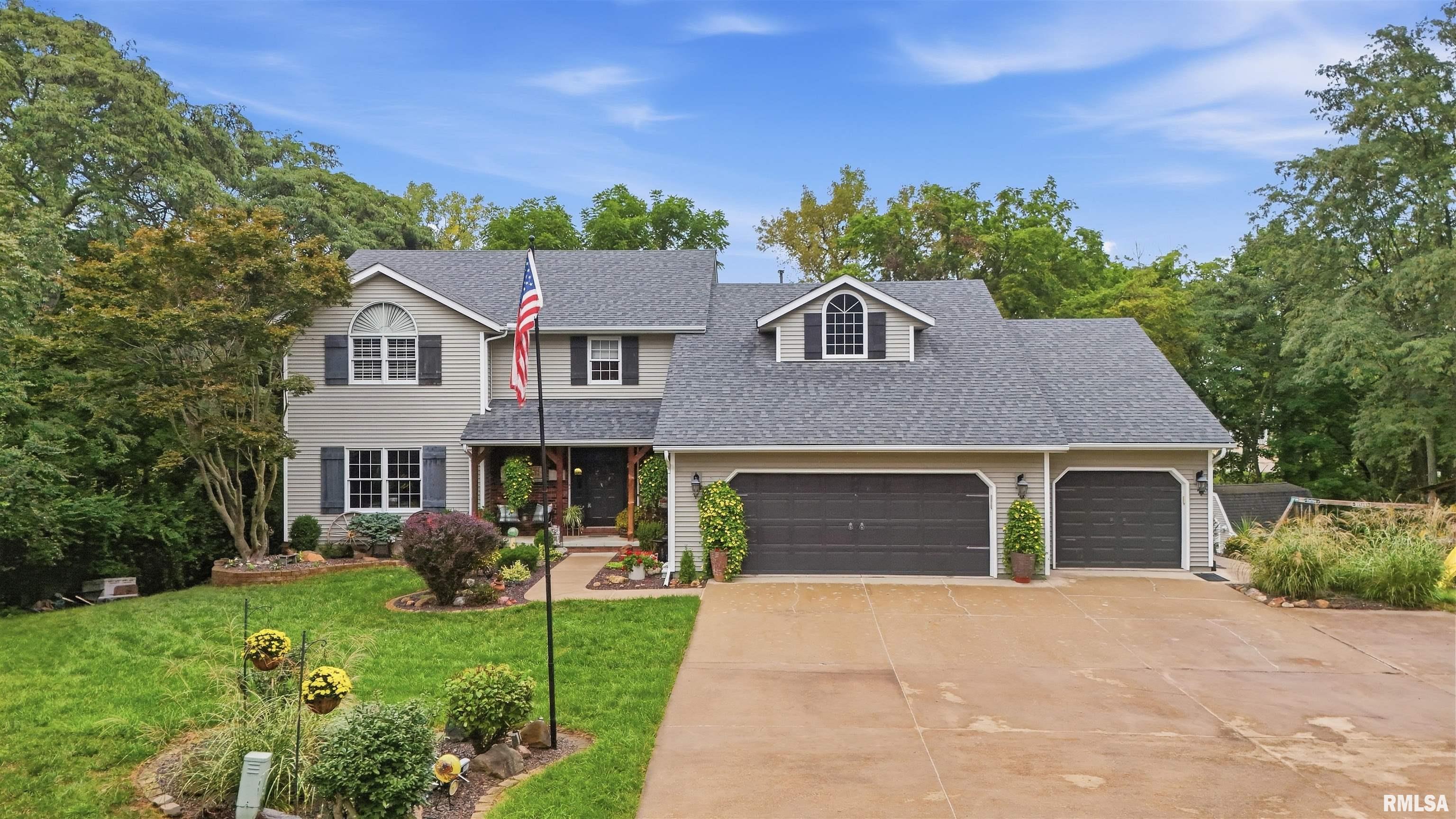 807 Hickory Creek Court Property Photo 1