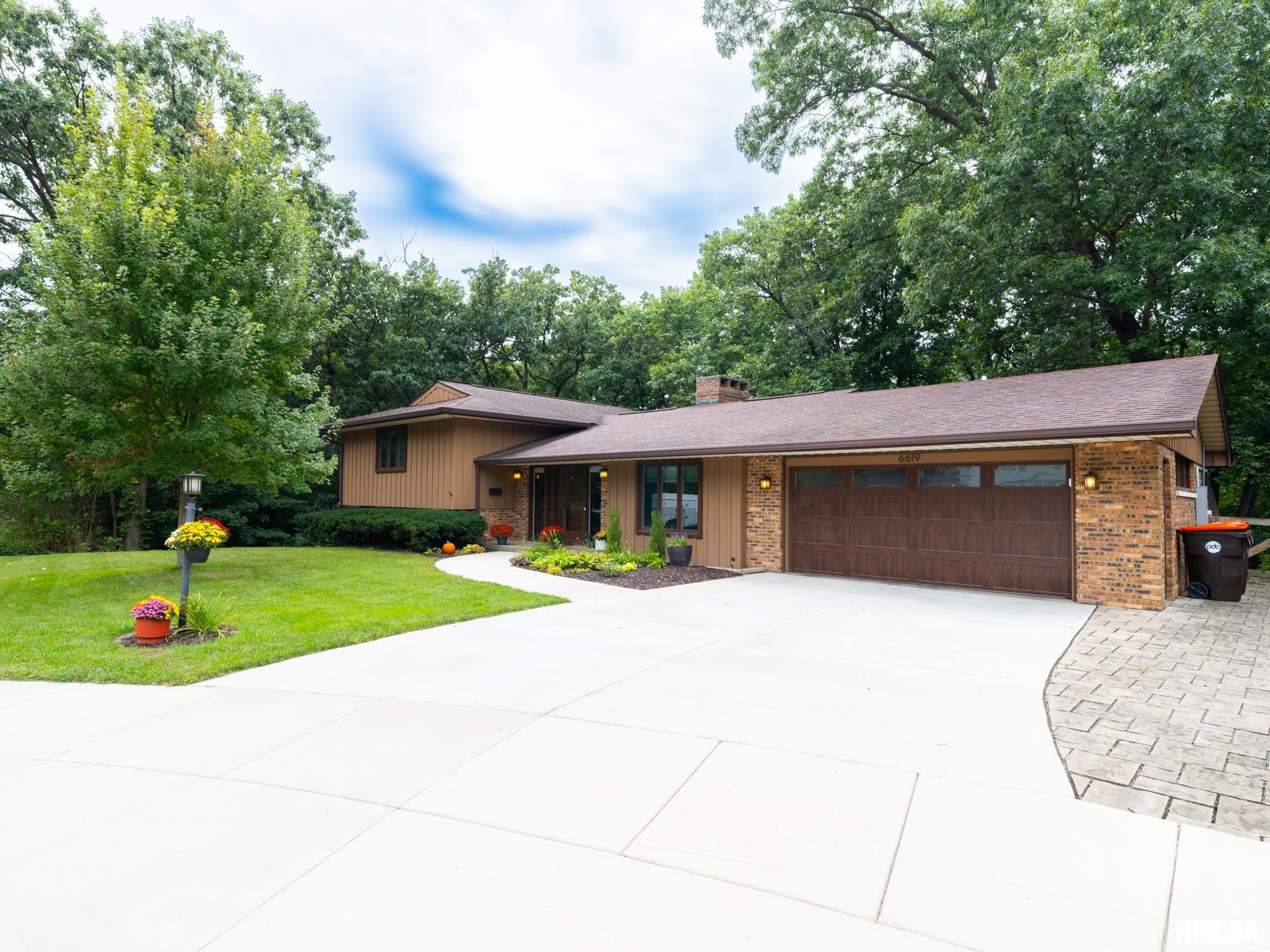 6619 N Brookwood Lane Property Photo 1