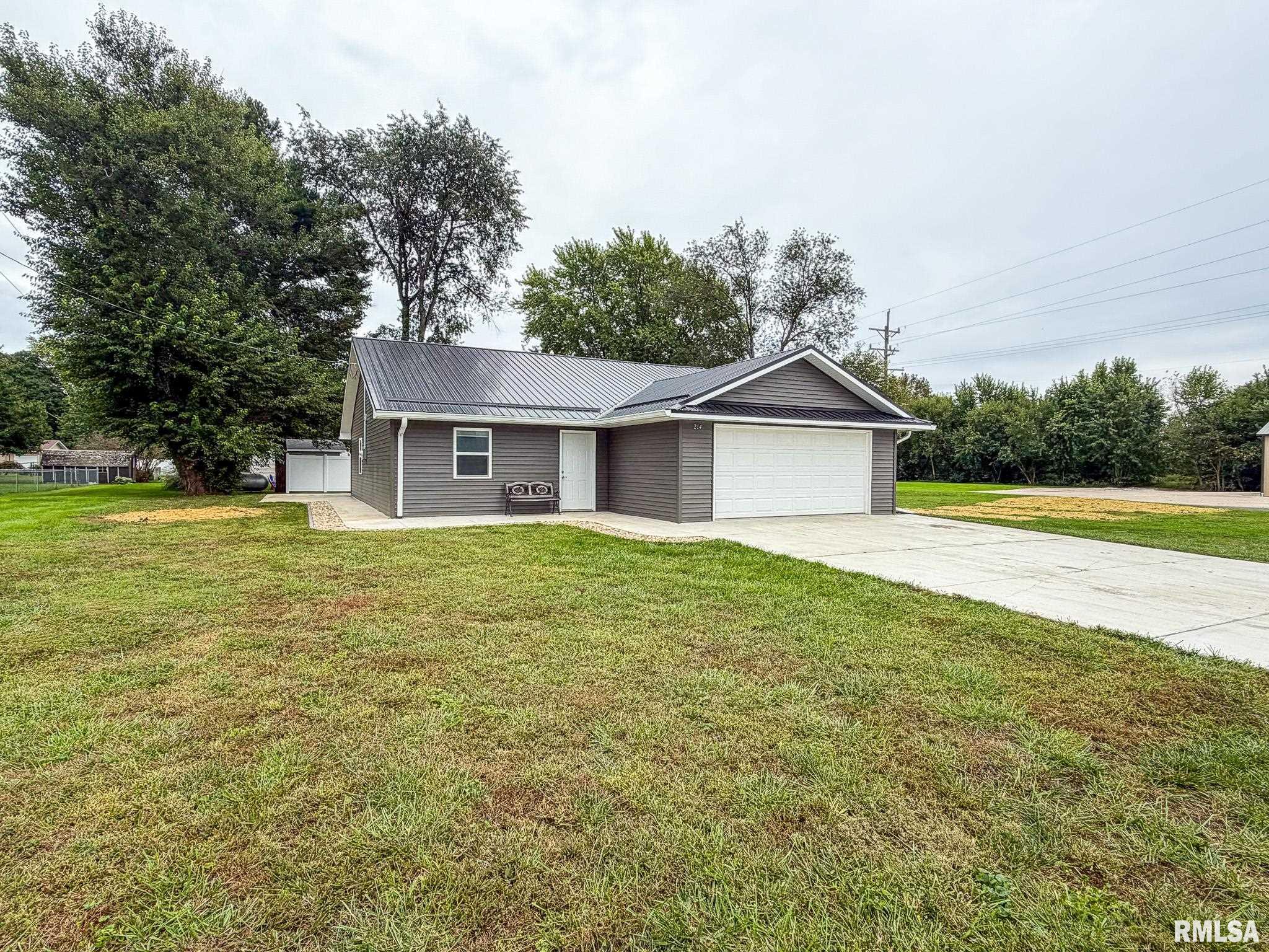 214 S Grant Street Property Photo 1