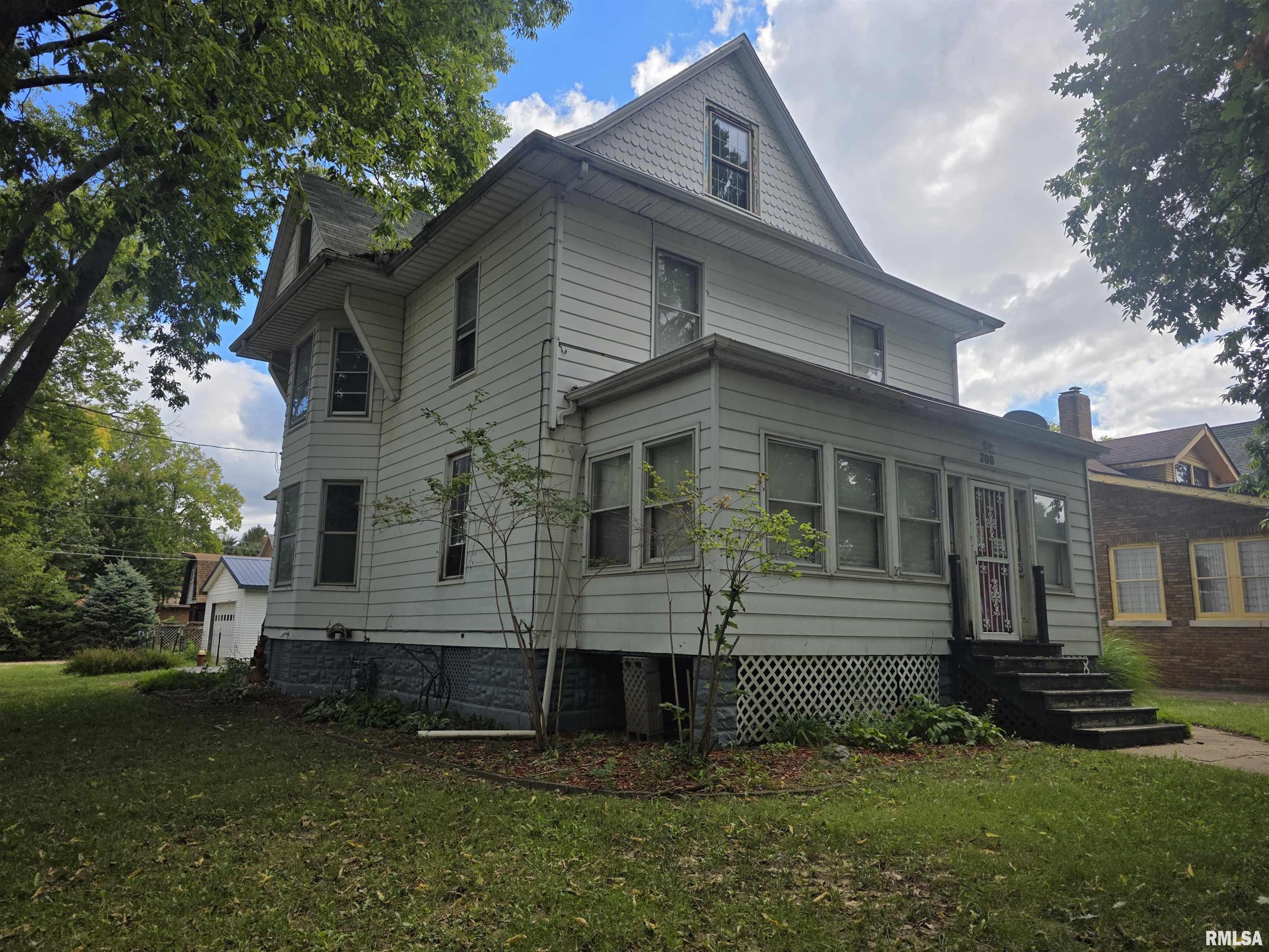 700 S 8th Street Property Photo 1