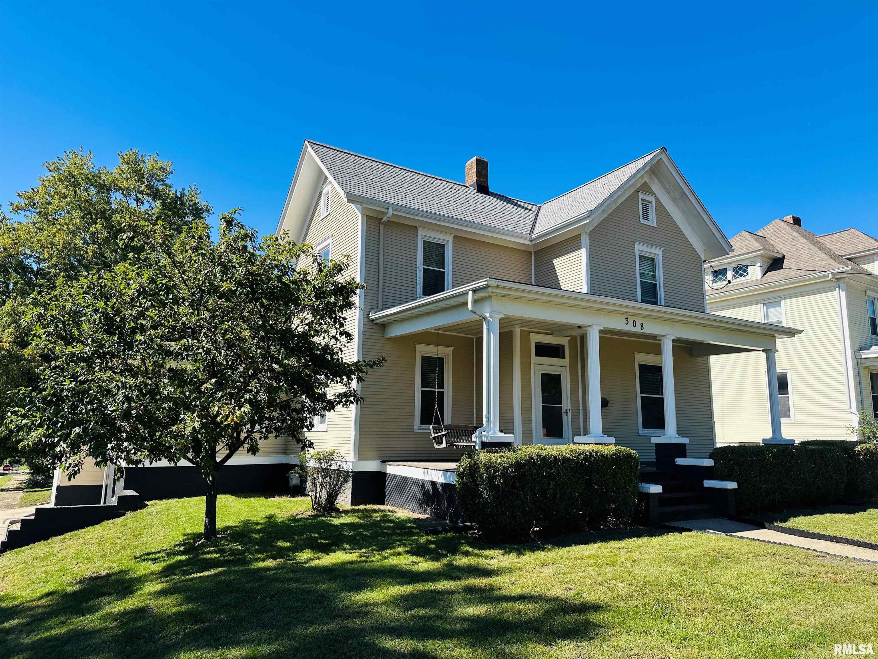 308 S Pine Street Property Photo 1