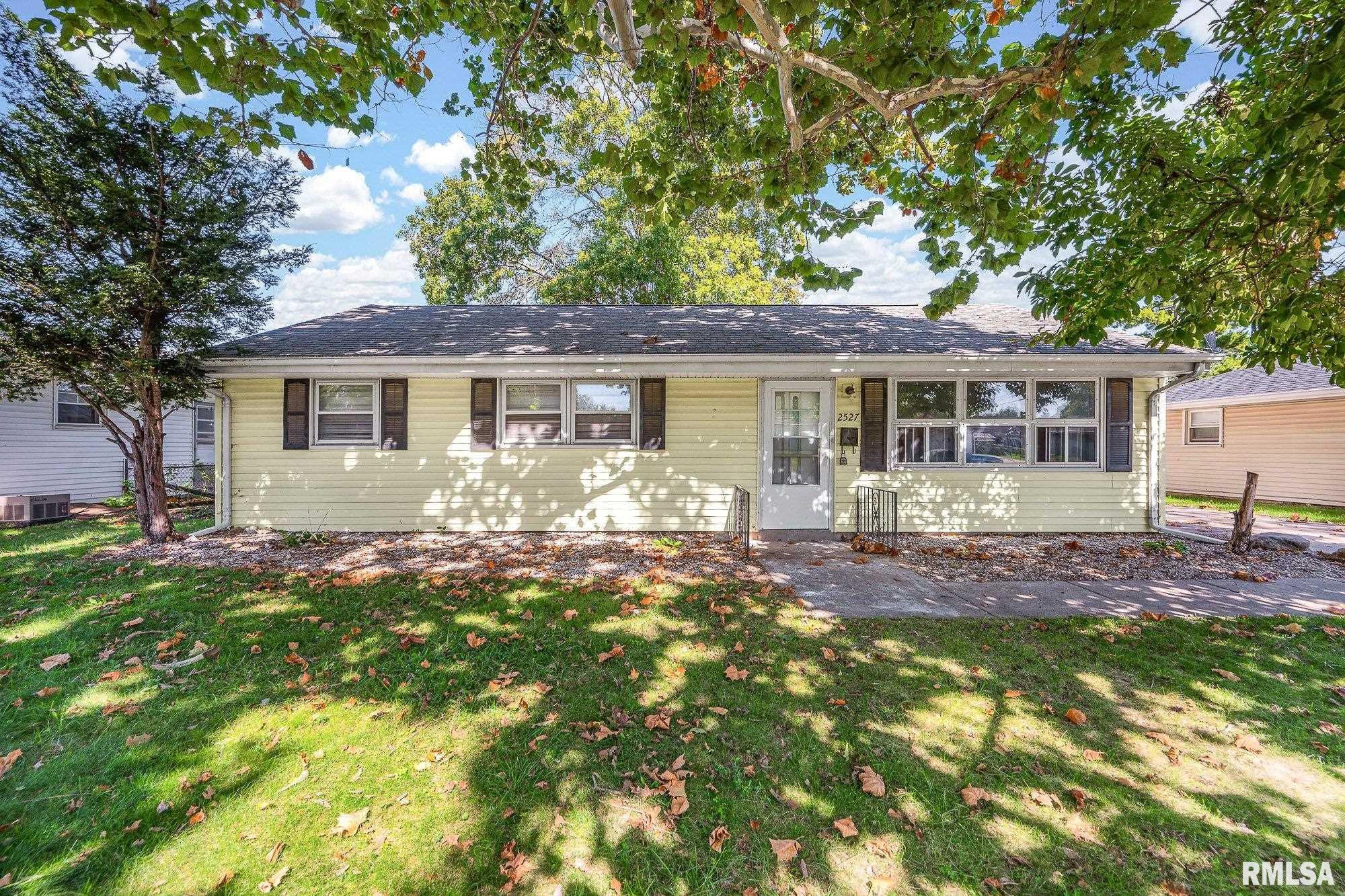 2527 W Westminister Avenue Property Photo 1