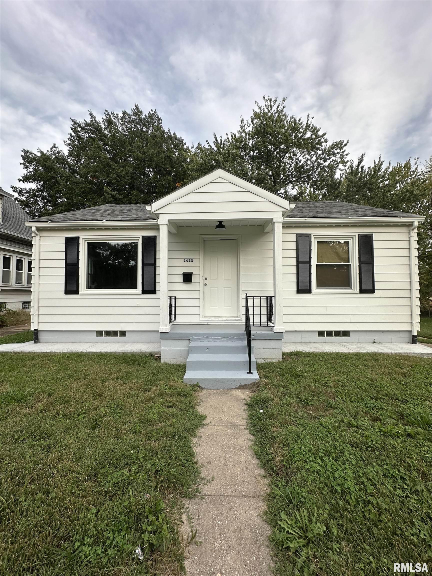 1612 S Arago Street Property Photo 1