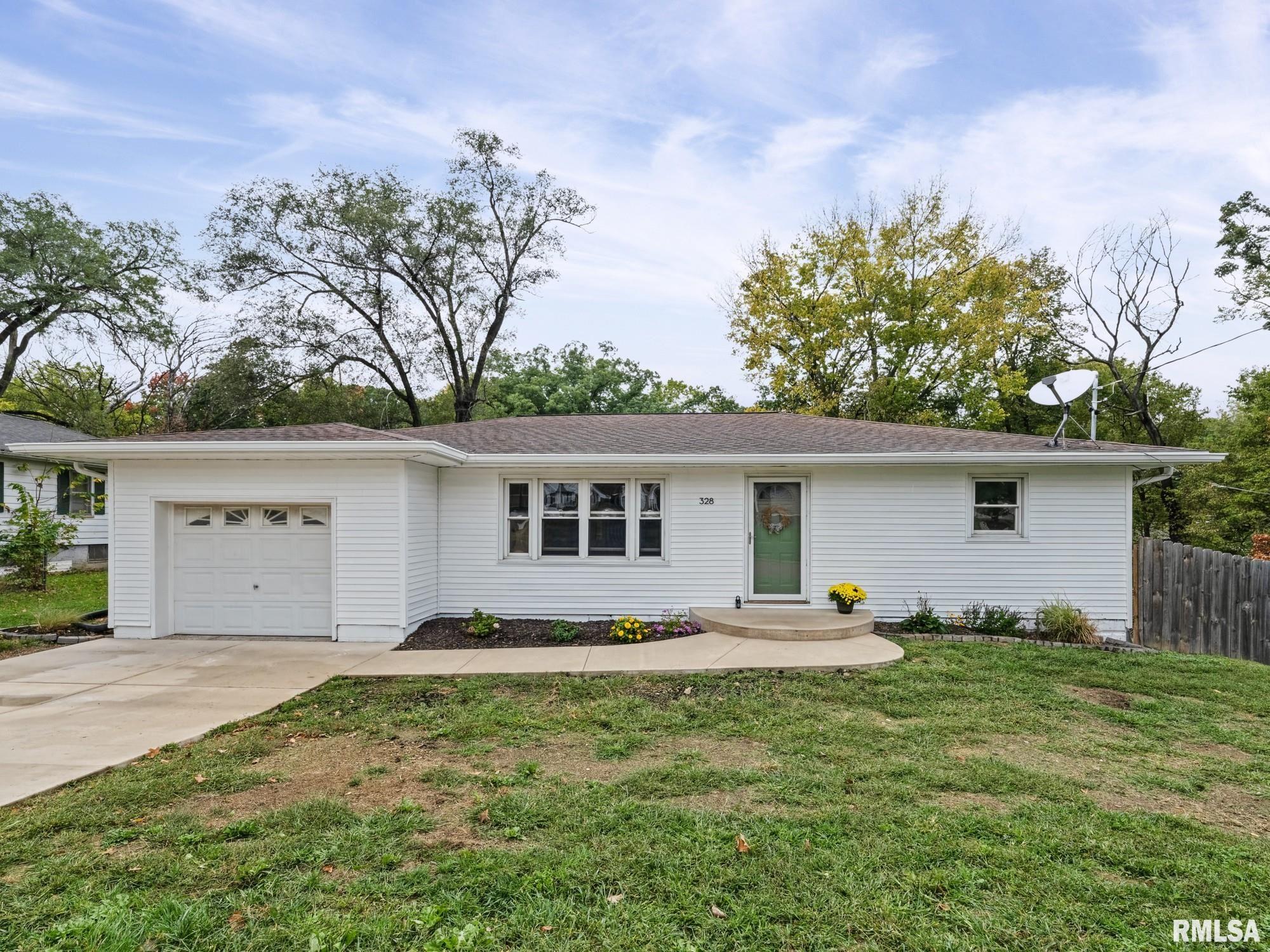 328 Randolph Avenue Property Photo 1