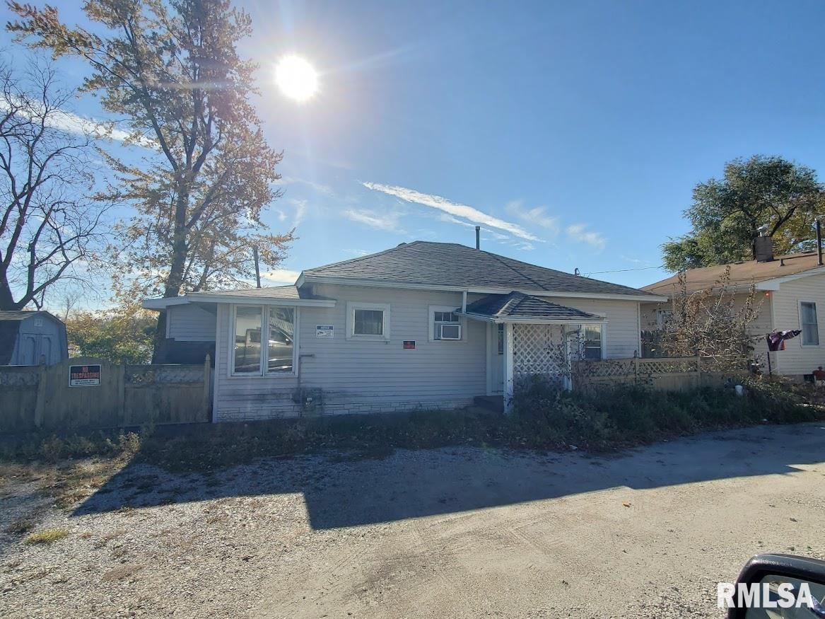 2712 47th Avenue Property Photo