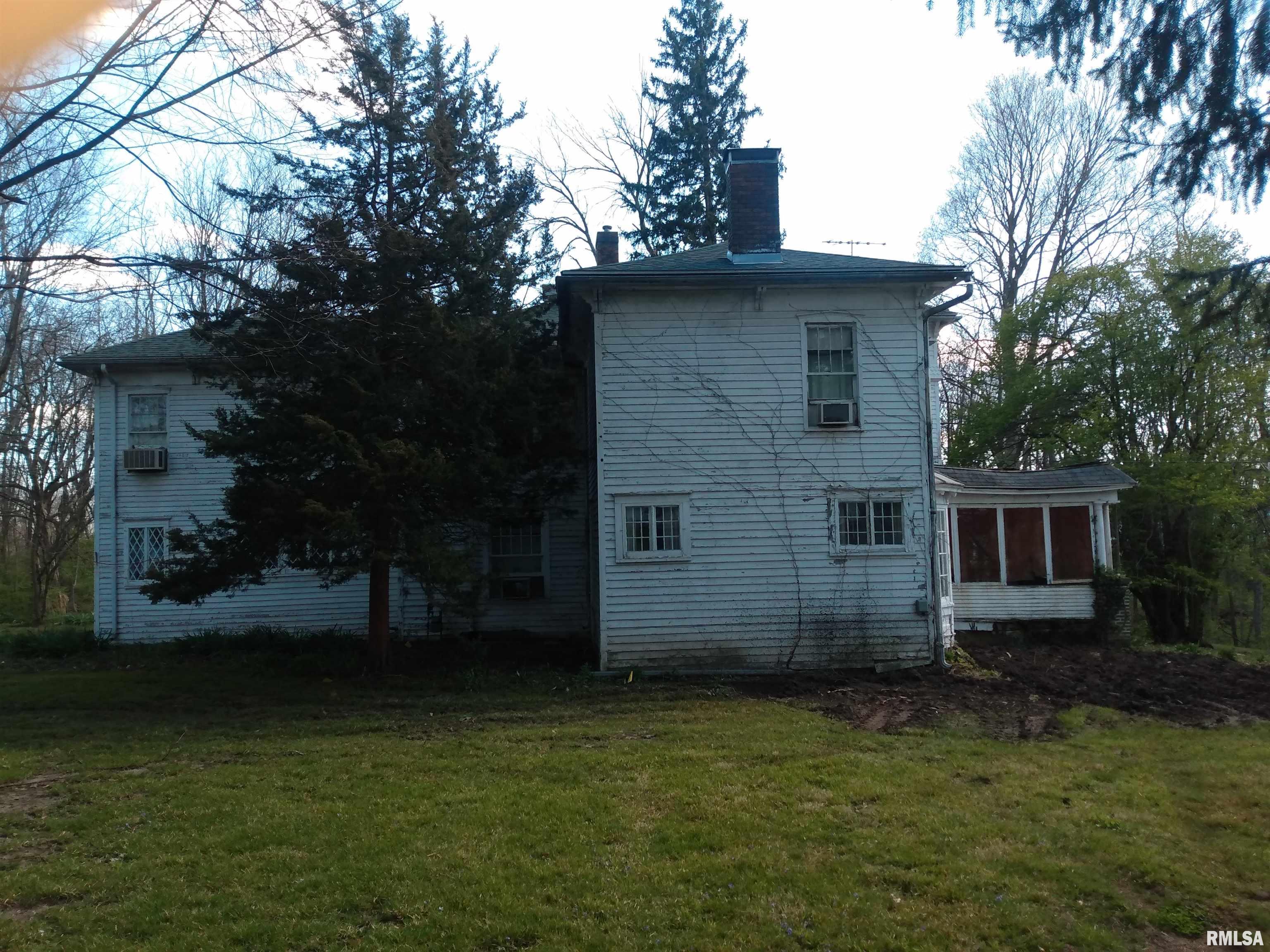 916 Se 2nd Avenue Property Photo 4