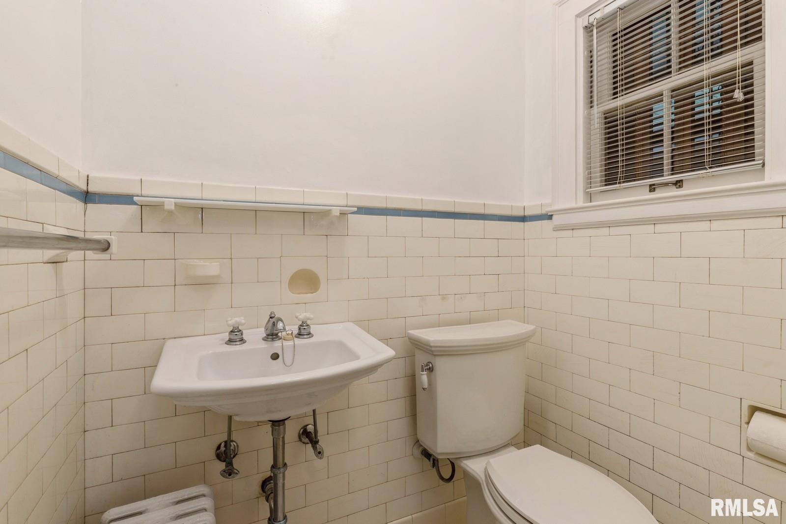 835 5th Avenue South Property Photo 34