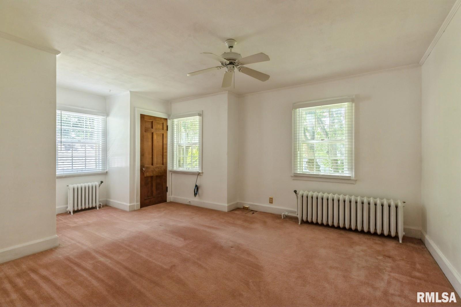 835 5th Avenue South Property Photo 38