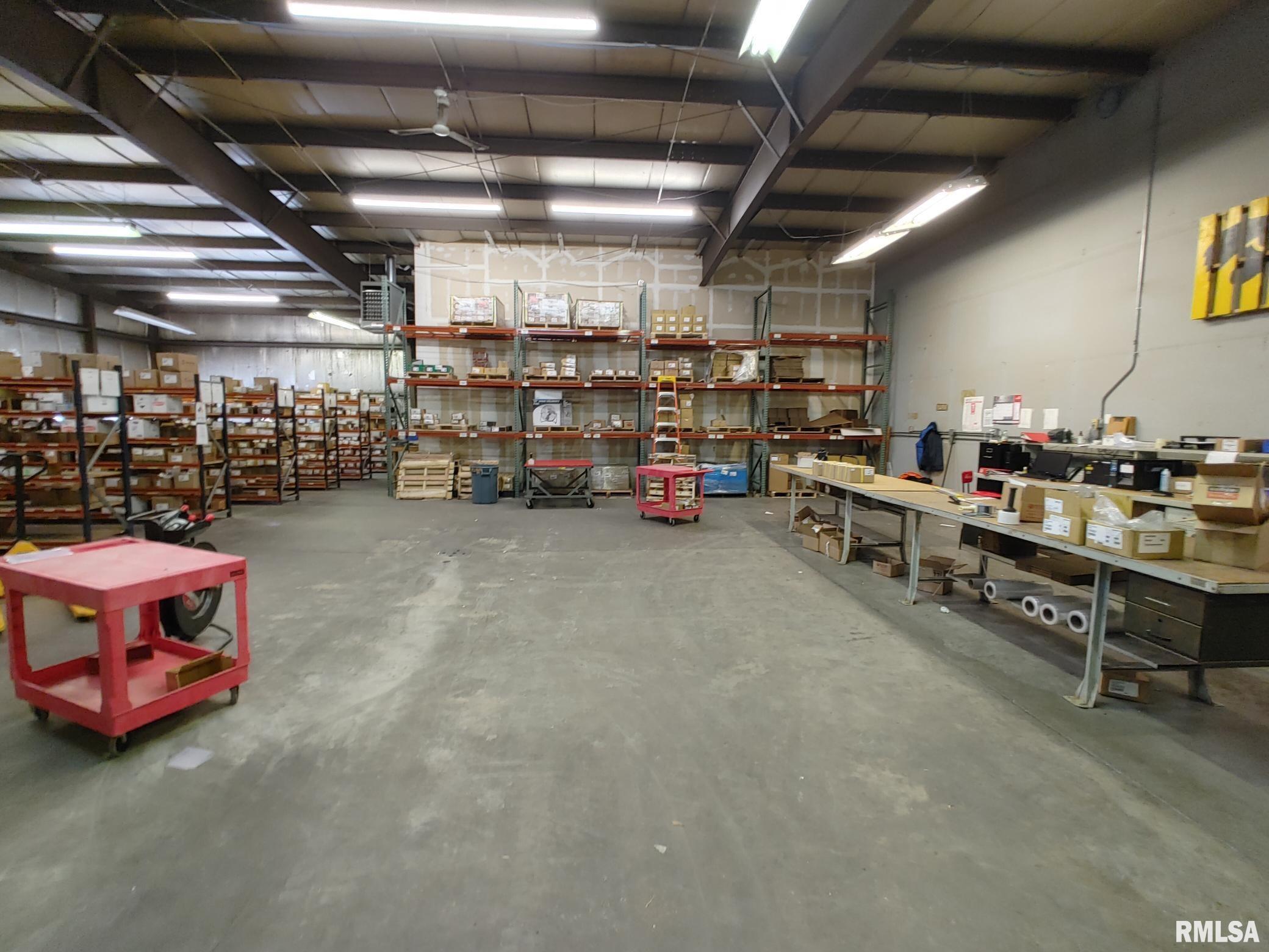 501 W 76th Street Property Photo 1