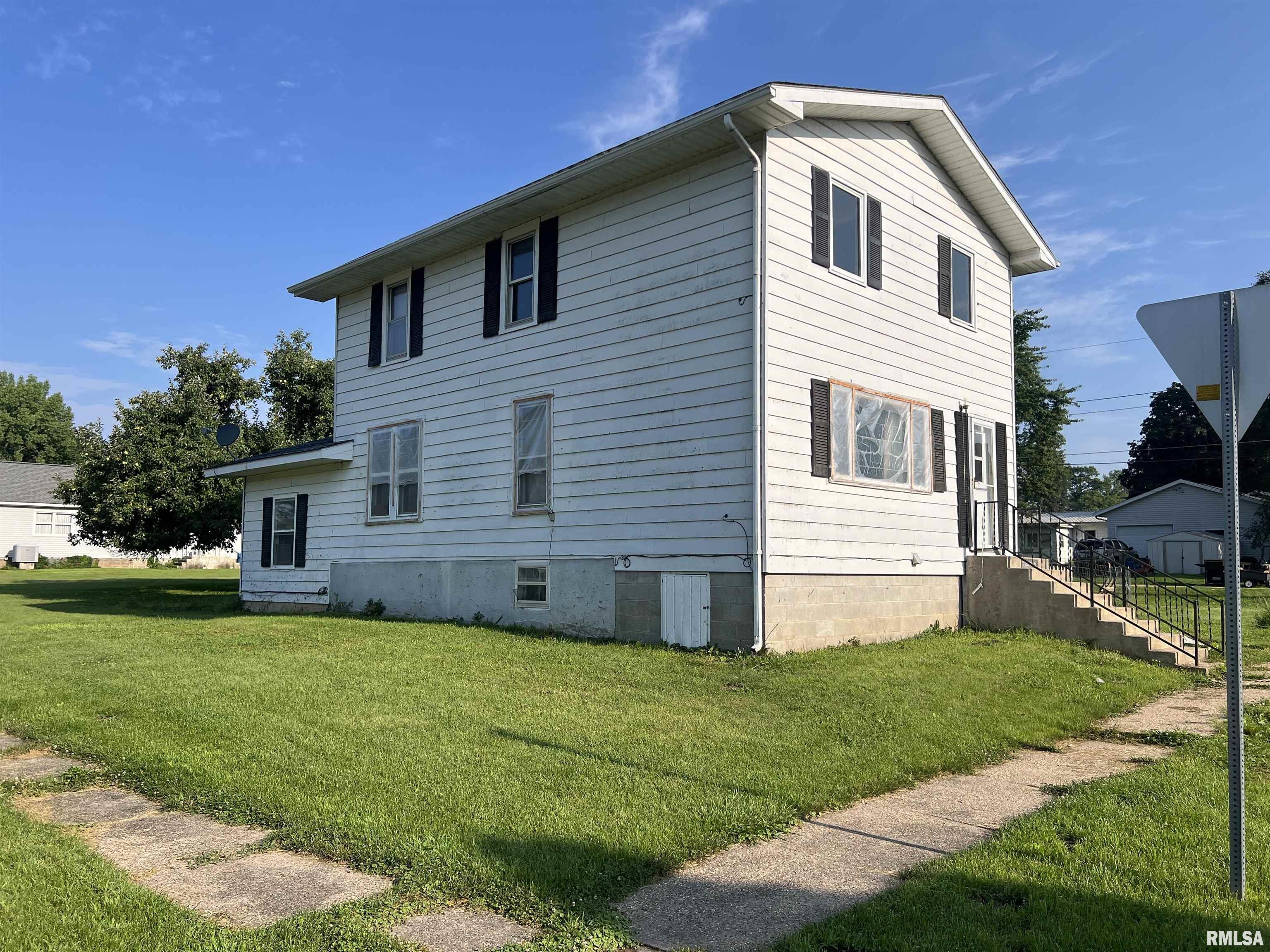 202 18th Street Property Photo 1