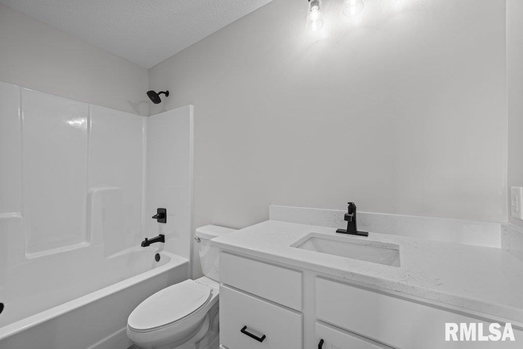 4628 W 11th Street Property Photo 24