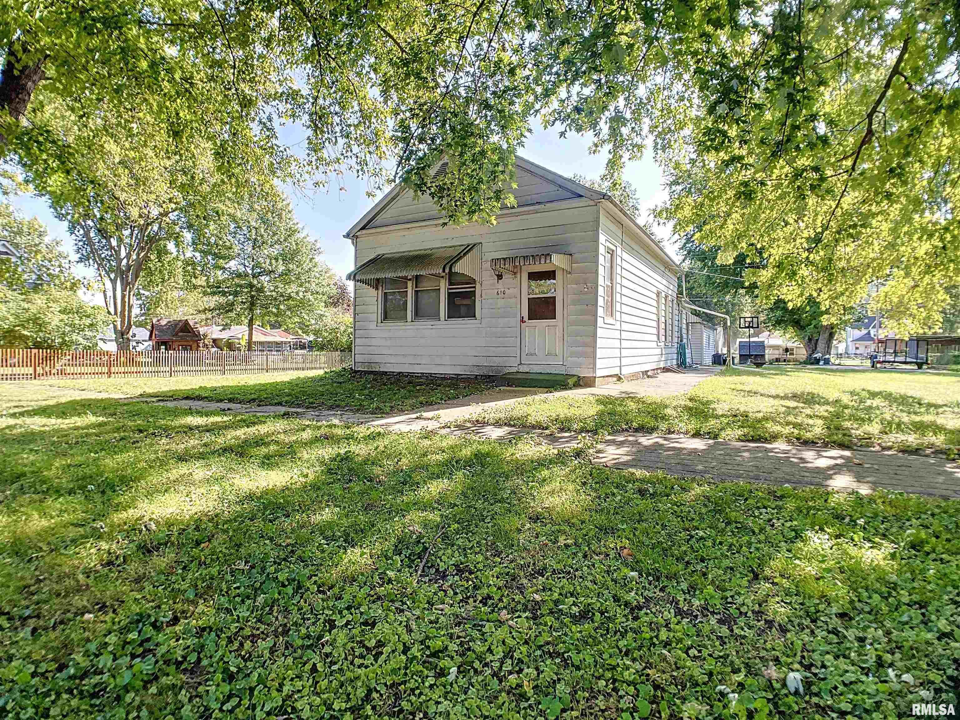 610 2nd Avenue Property Photo 1