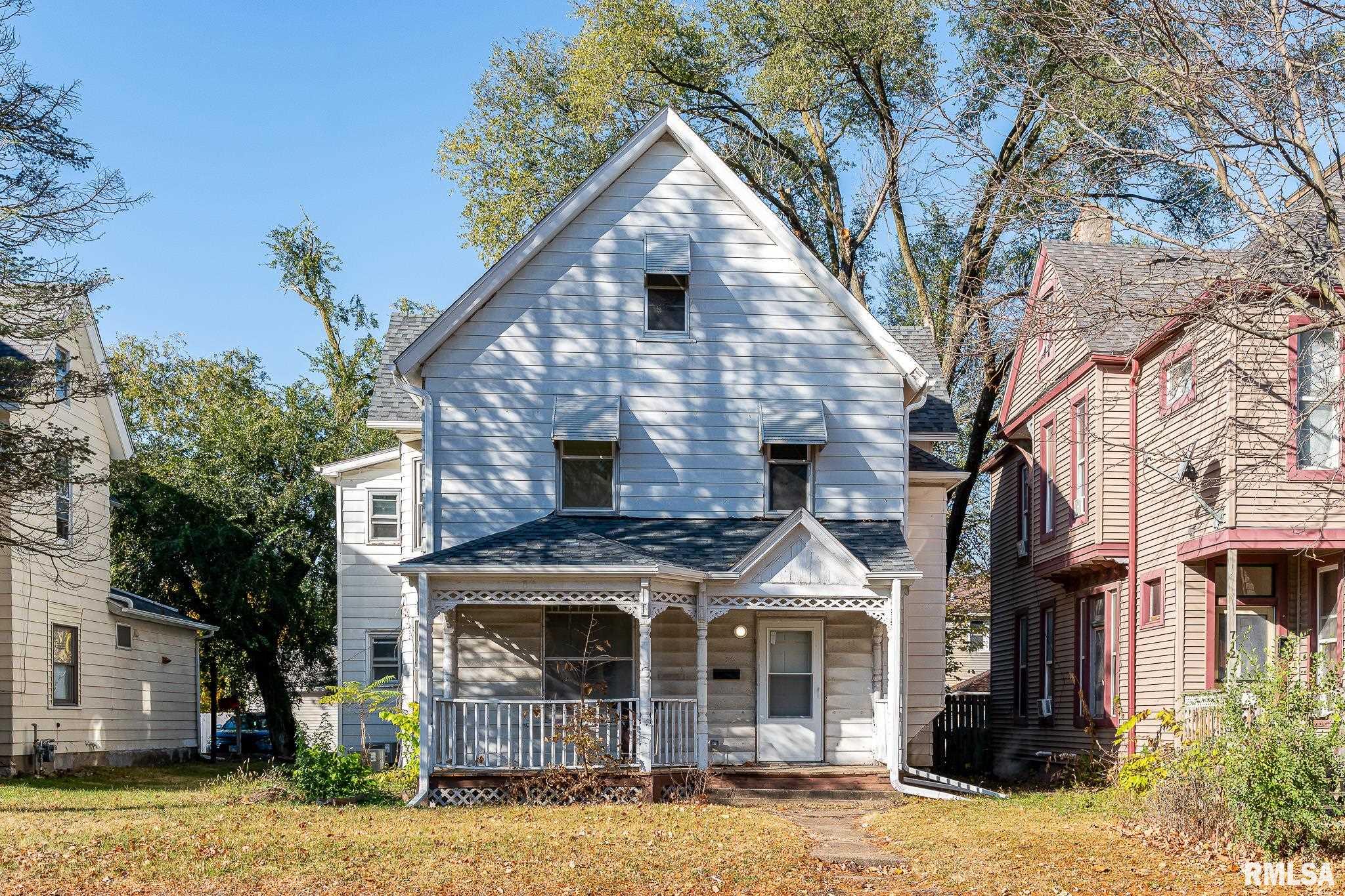 718 17th Street Property Photo