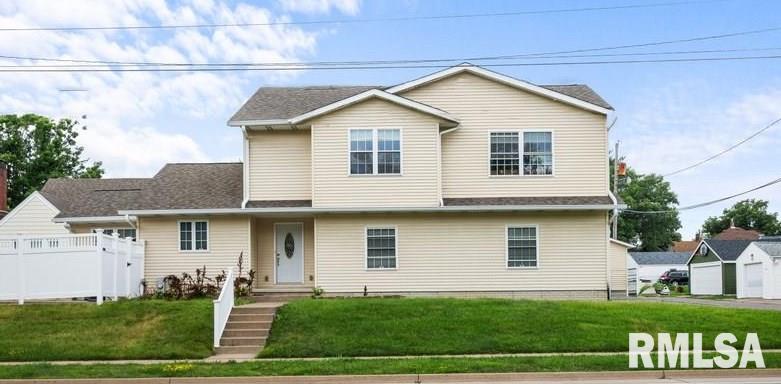 555 25th Avenue Property Photo
