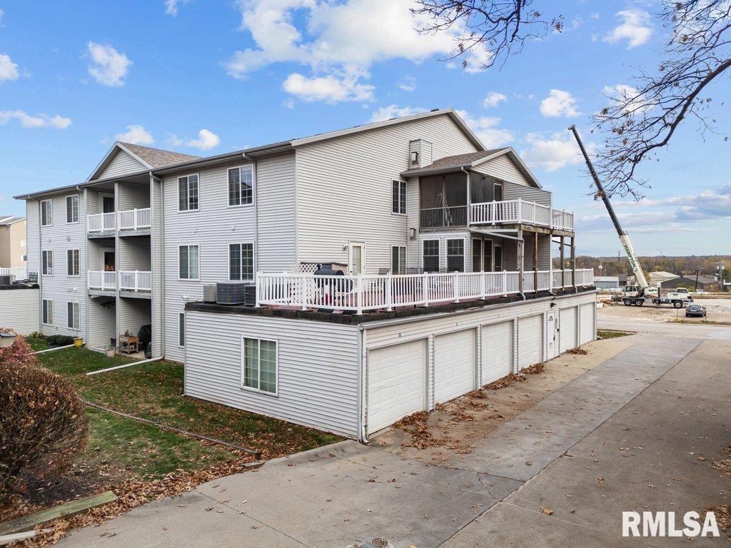 3842 Creek Hill Drive Property Photo