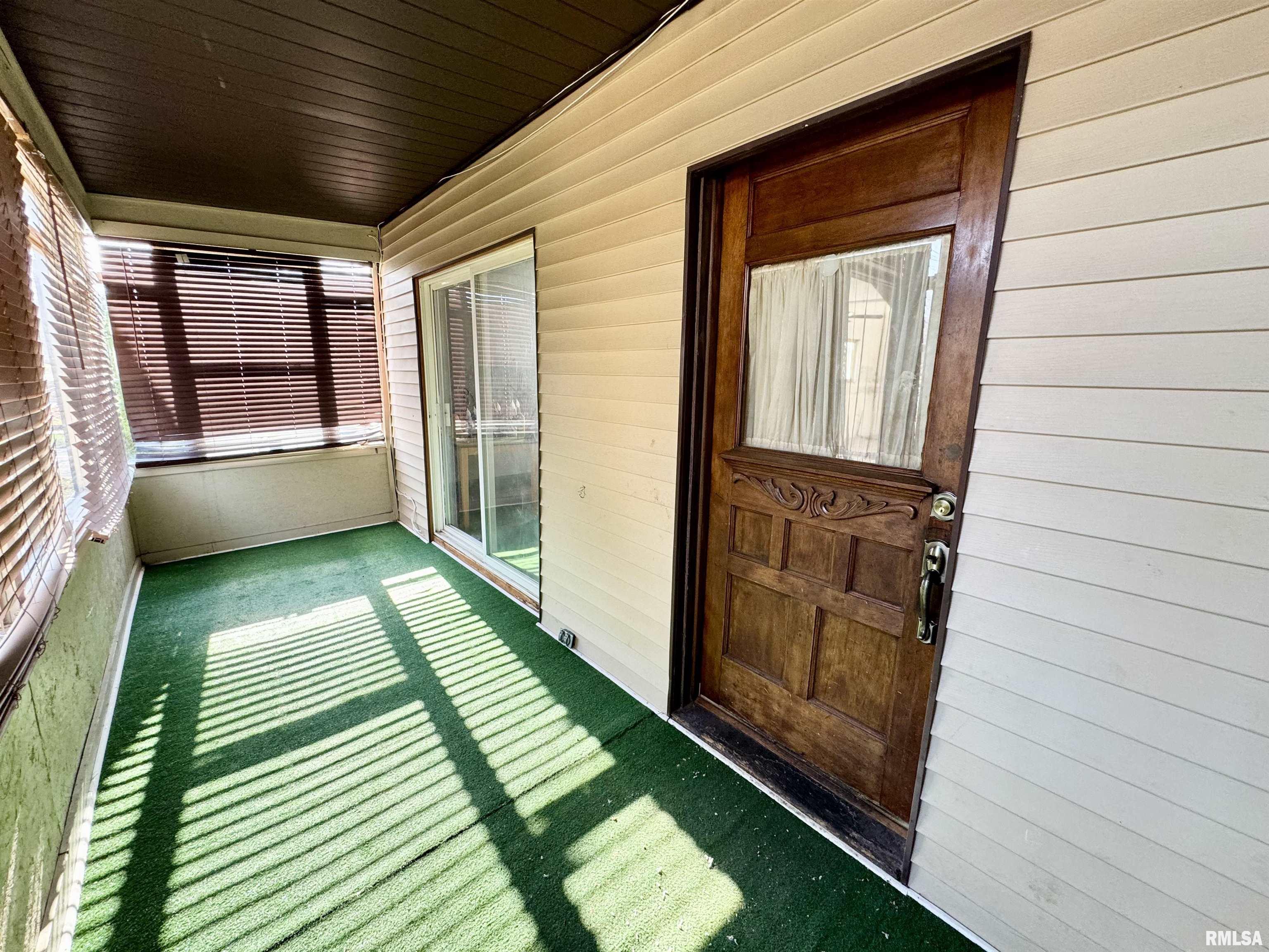 1236 14 1/2 Street Property Photo 4