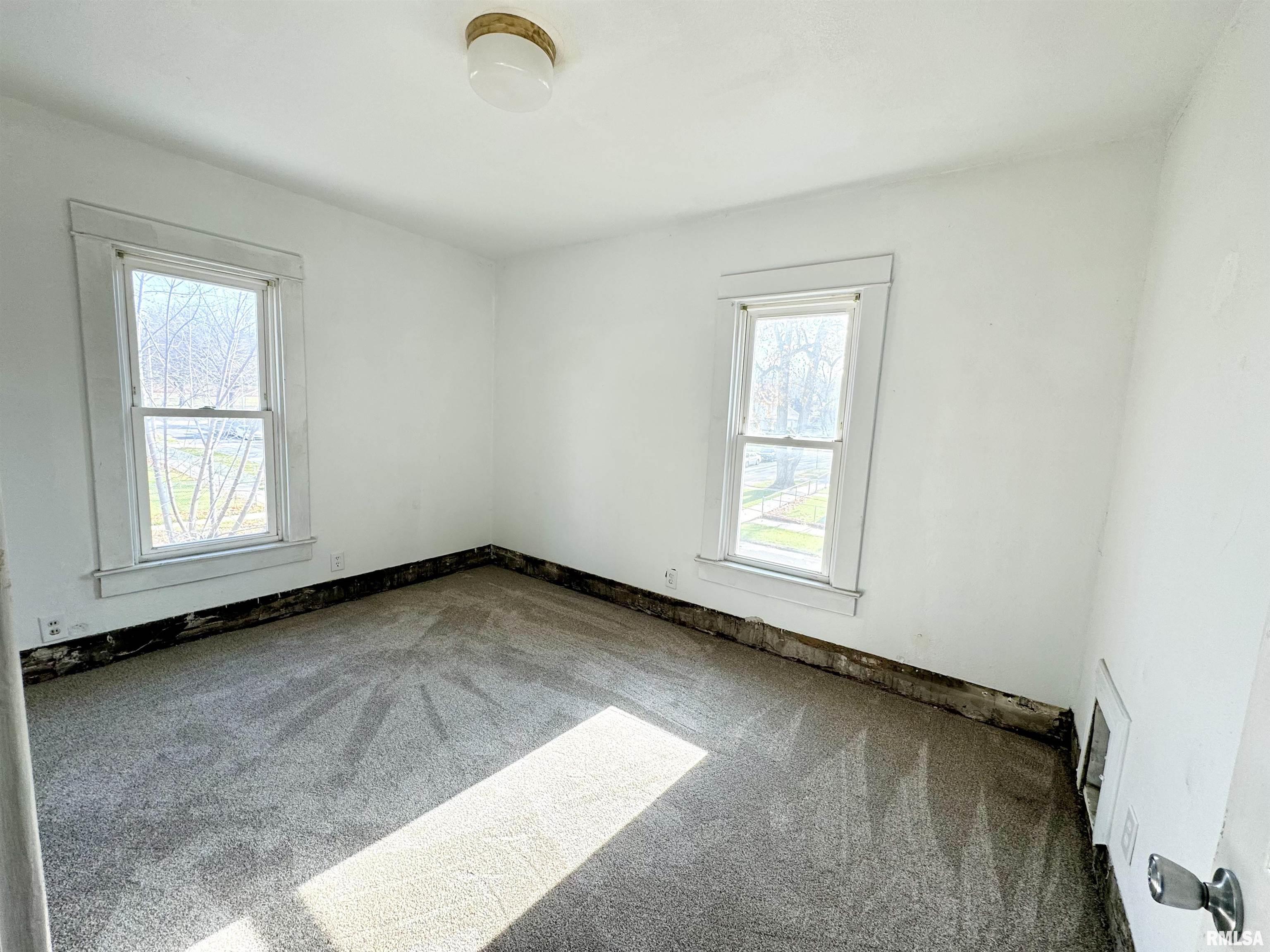 1236 14 1/2 Street Property Photo 14
