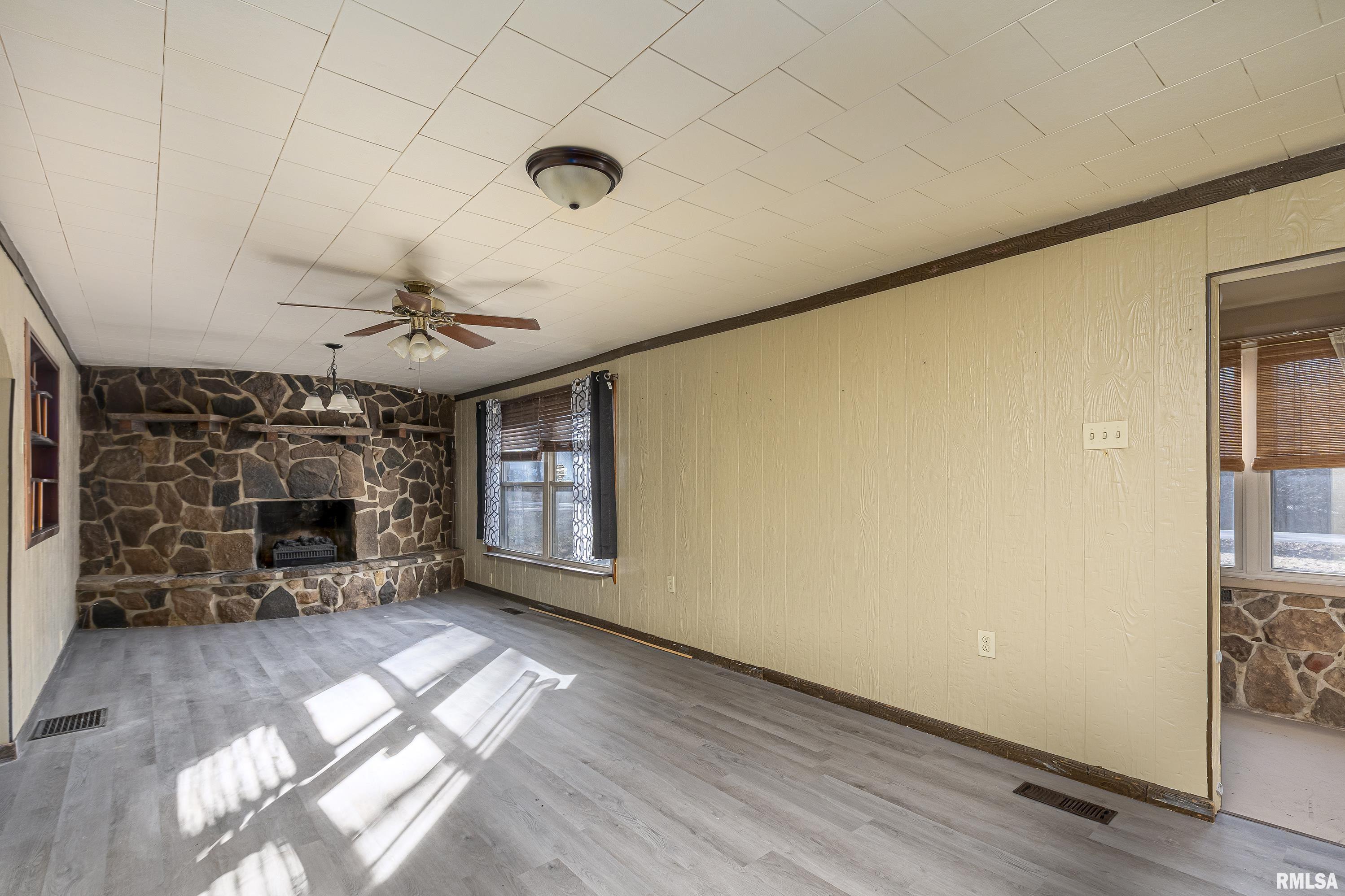 1878 Pump House Road Property Photo 5