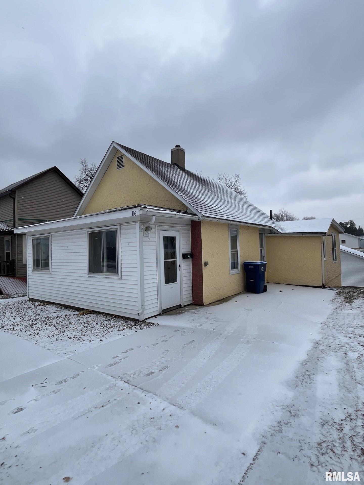 116 Maple Avenue Property Photo