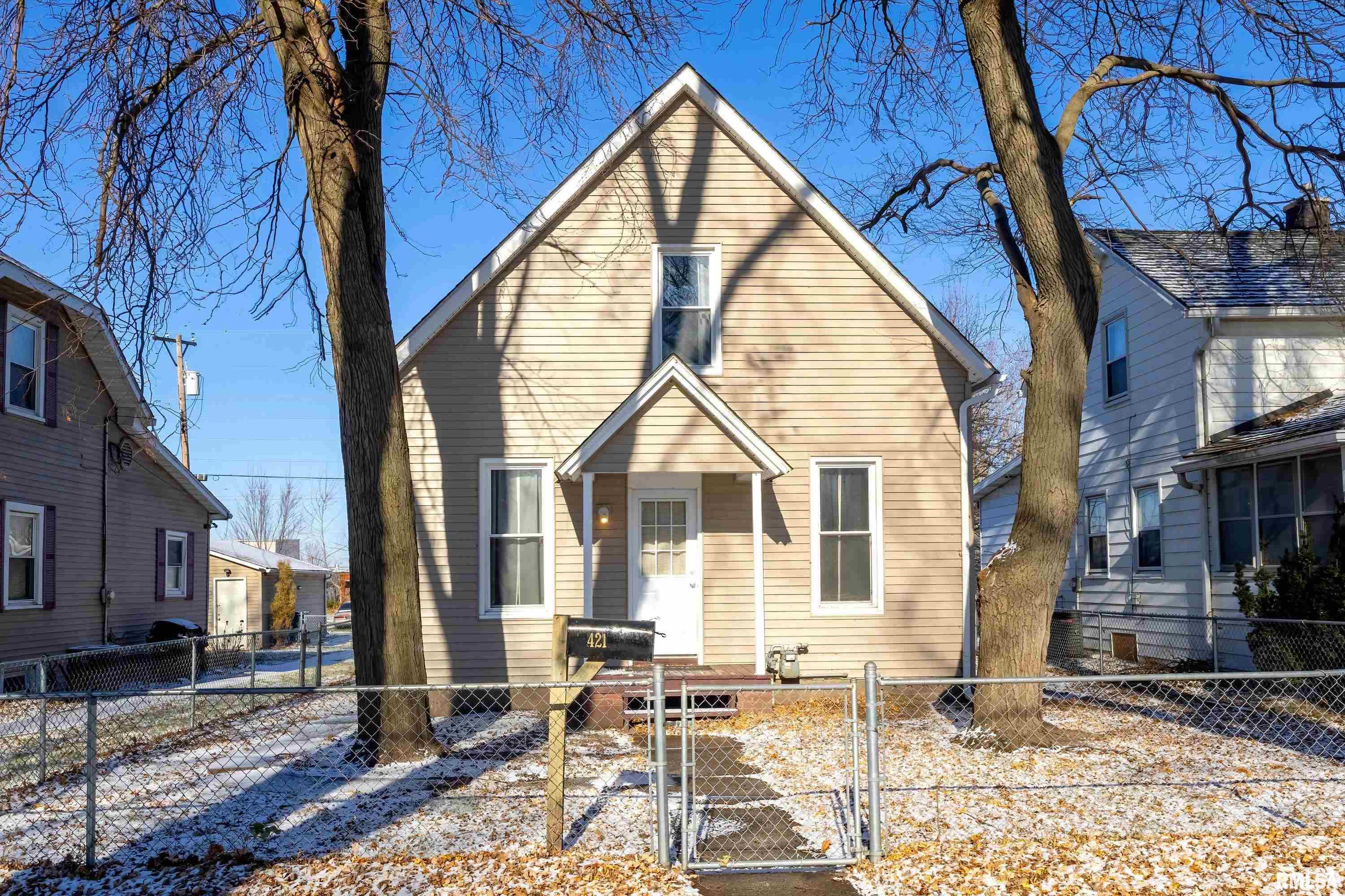 421 15th Avenue Property Photo