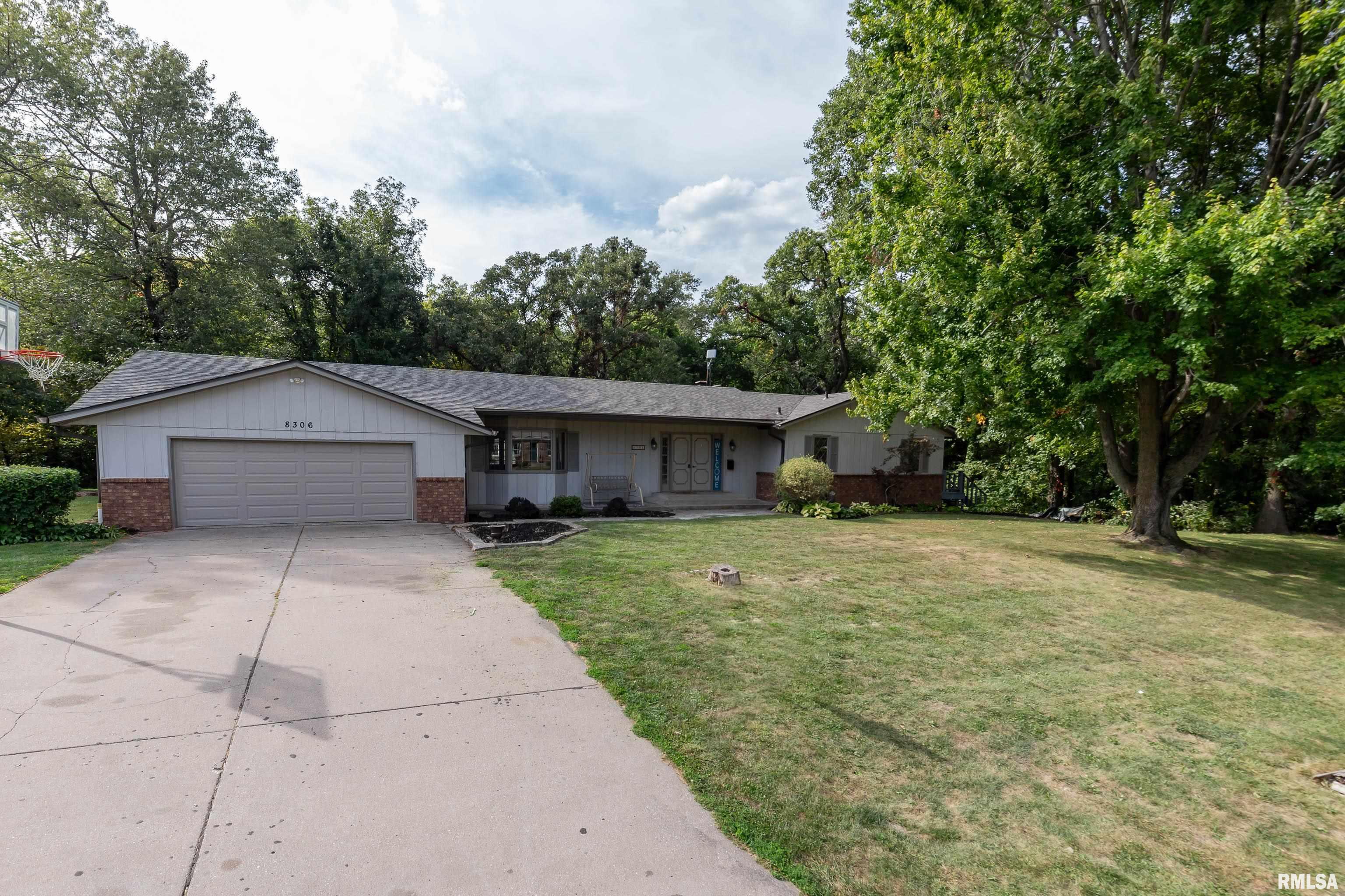 8306 54th Street Property Photo