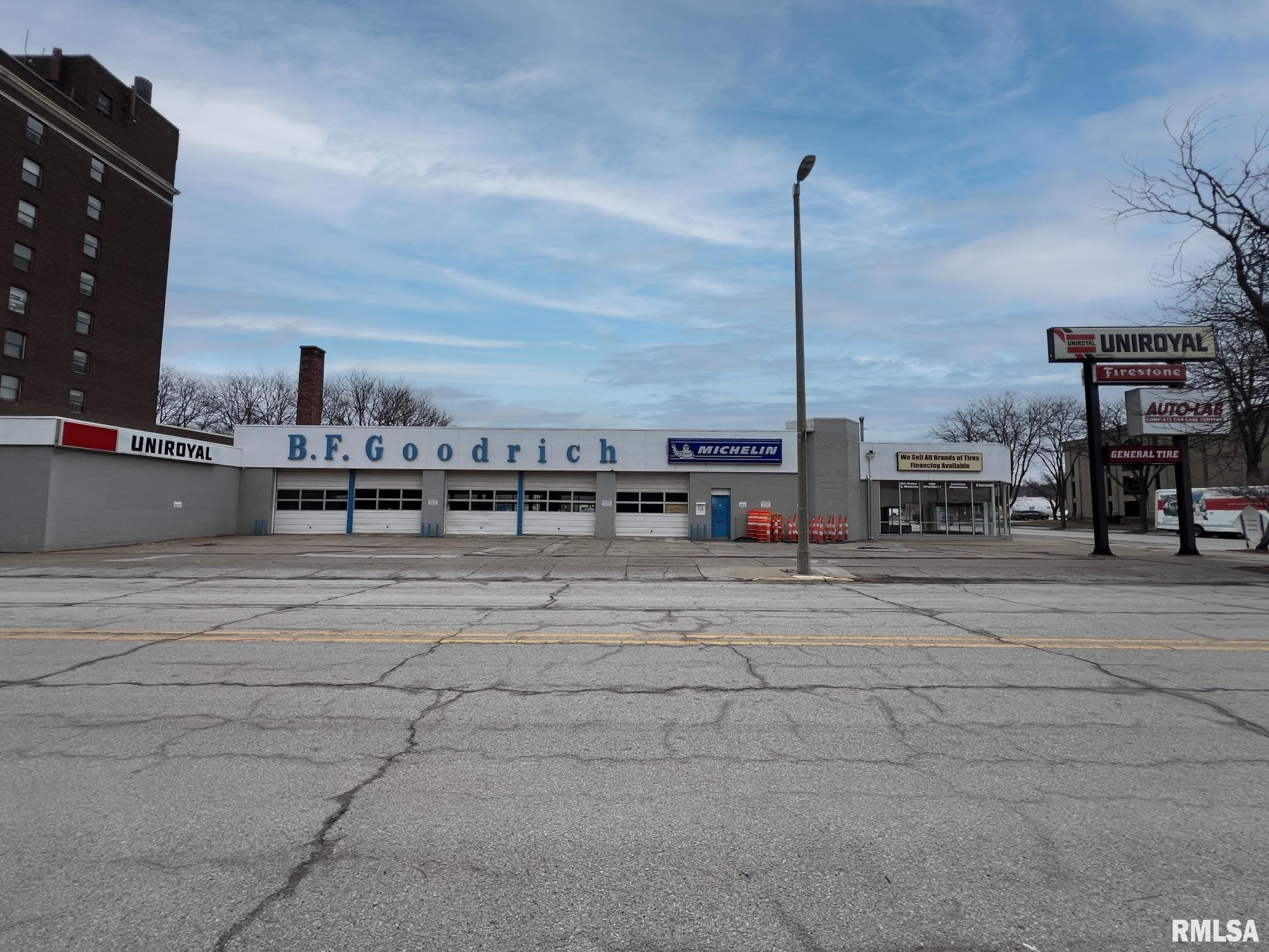 1901 4th Avenue Property Photo