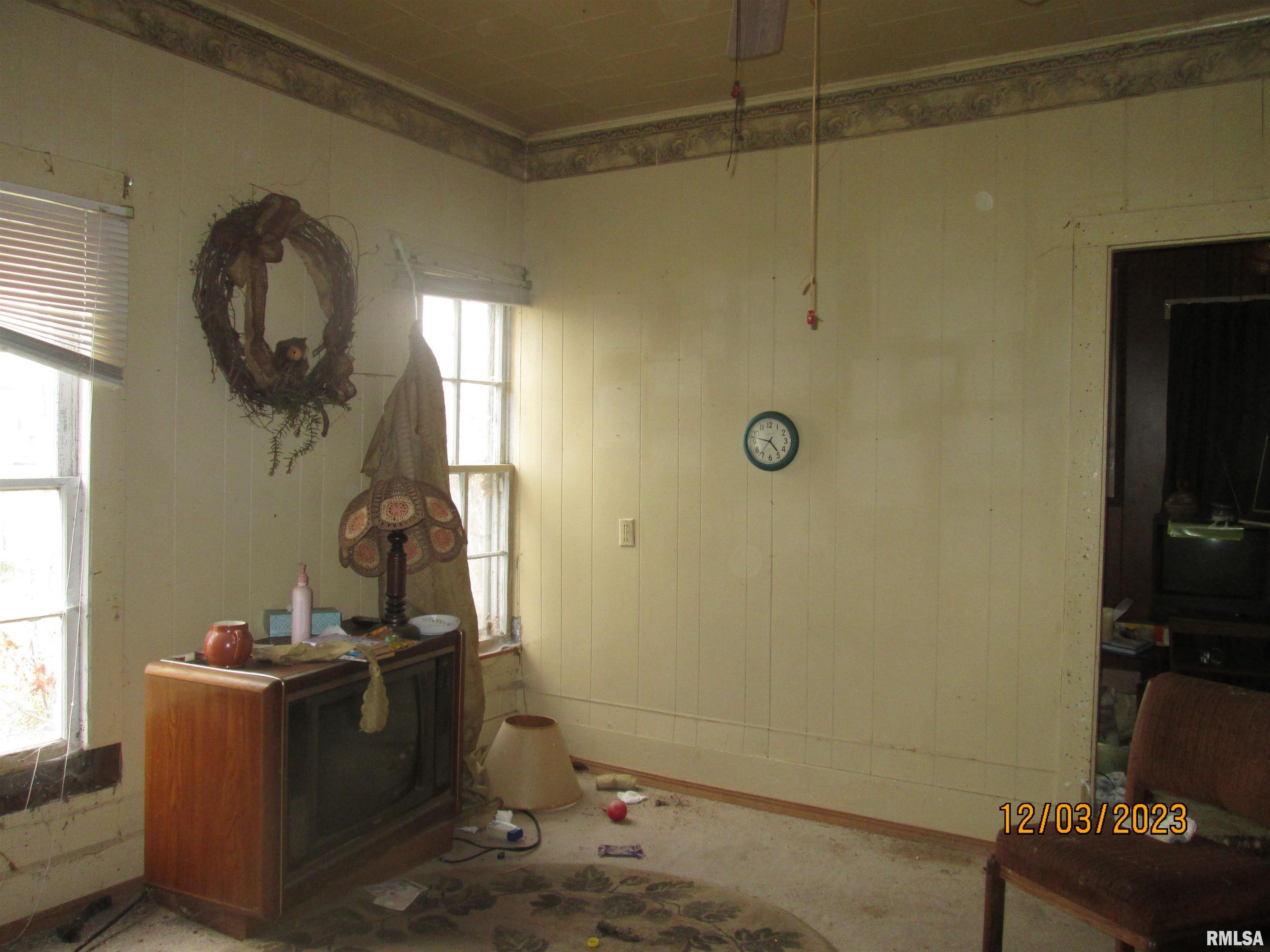 2086 E County Road Property Photo 5