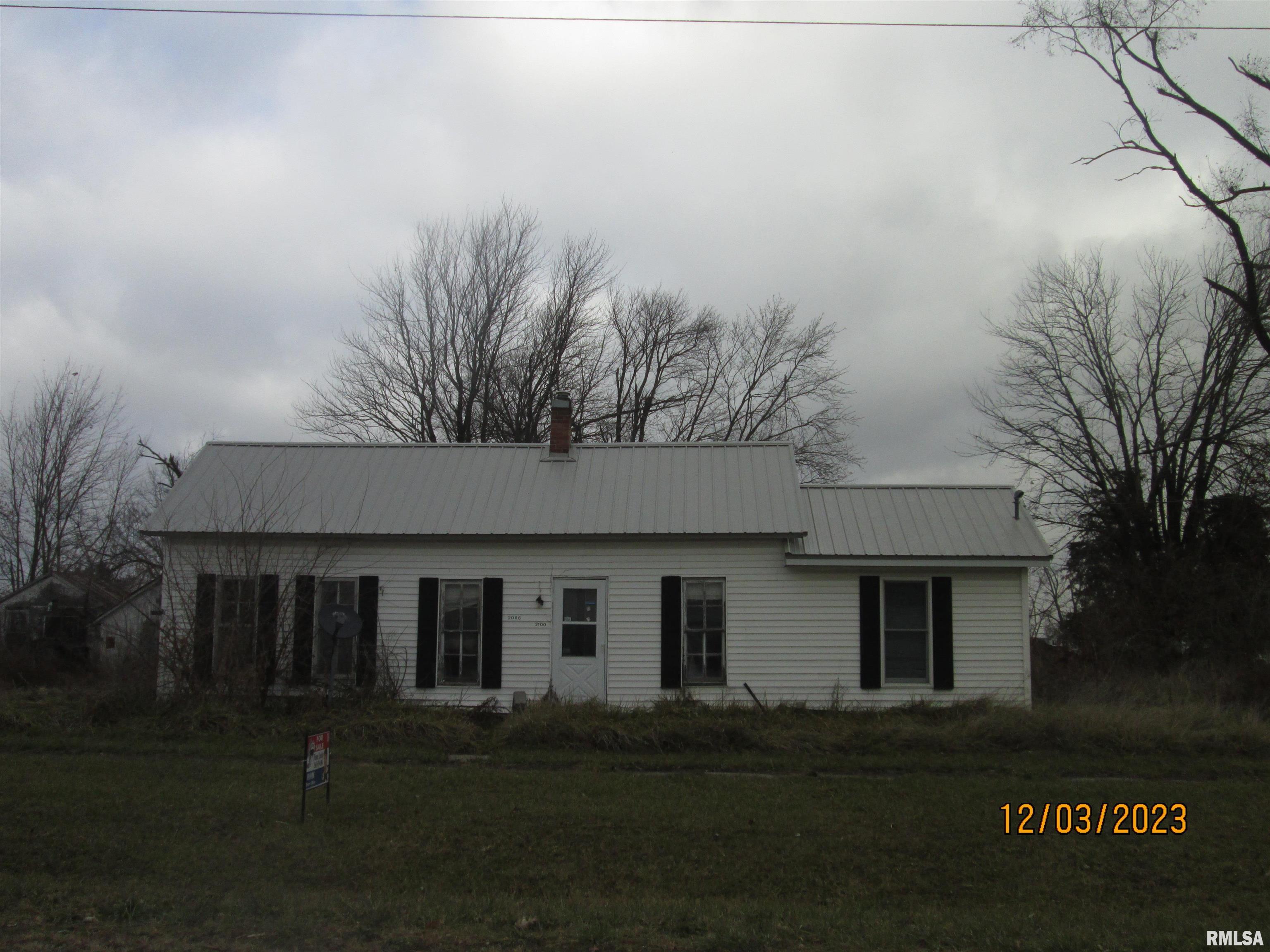 2086 E County Road Property Photo 12
