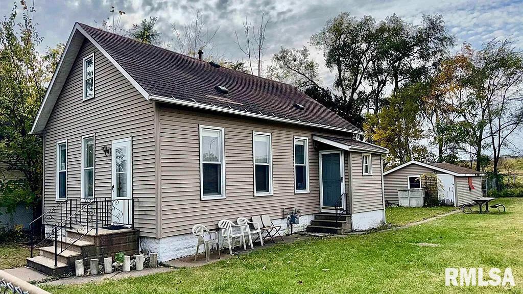 706 4th Street Property Photo 1