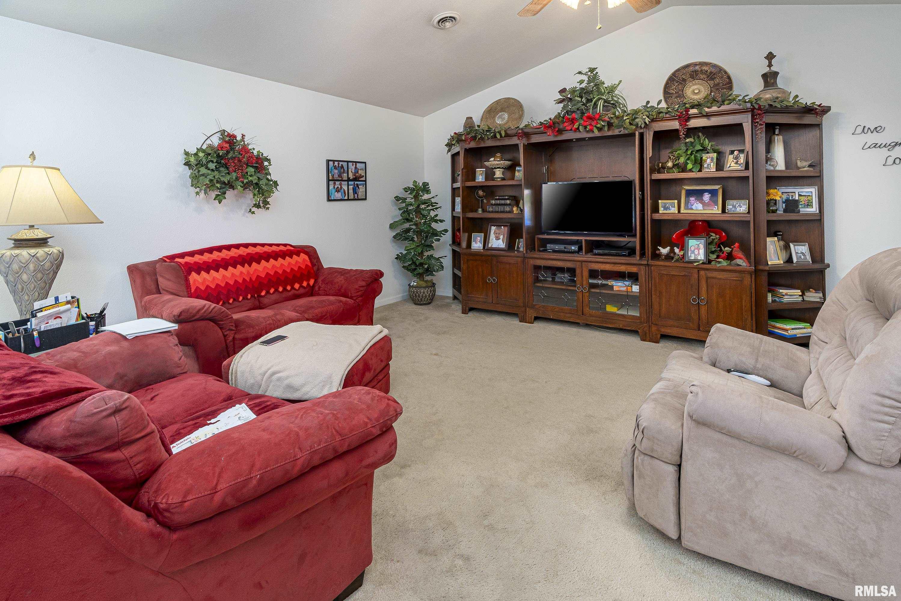 1506 Hawkeye Court Property Photo 6