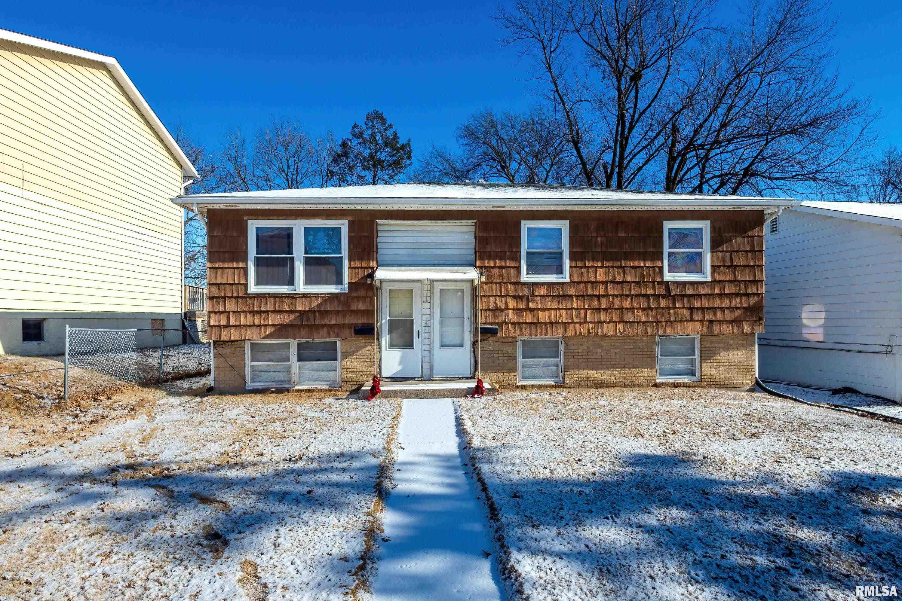 2421 N Division Street Property Photo