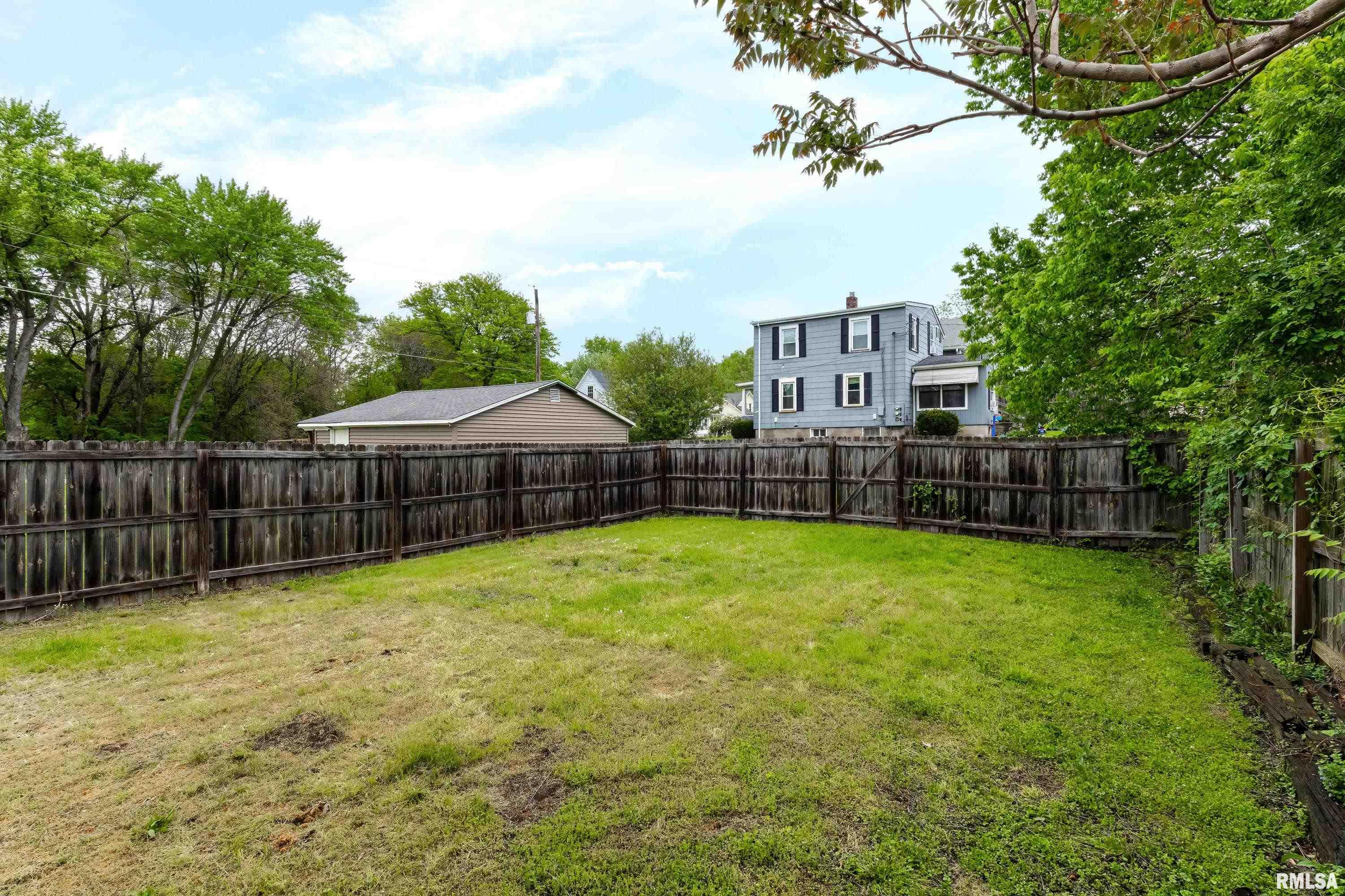 1603 44th Street Property Photo 5