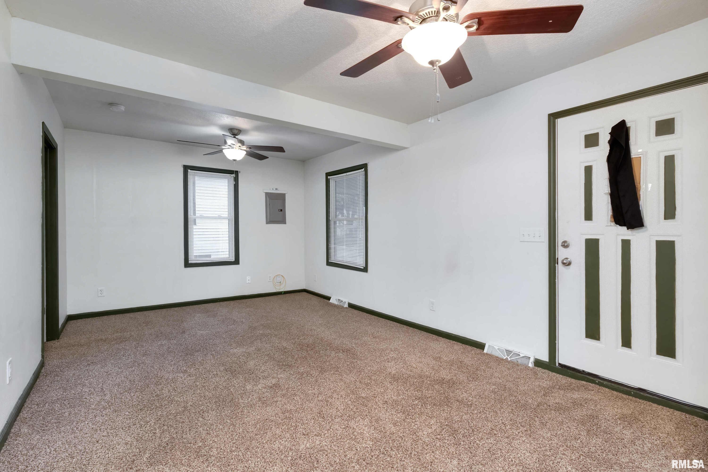 1603 44th Street Property Photo 8