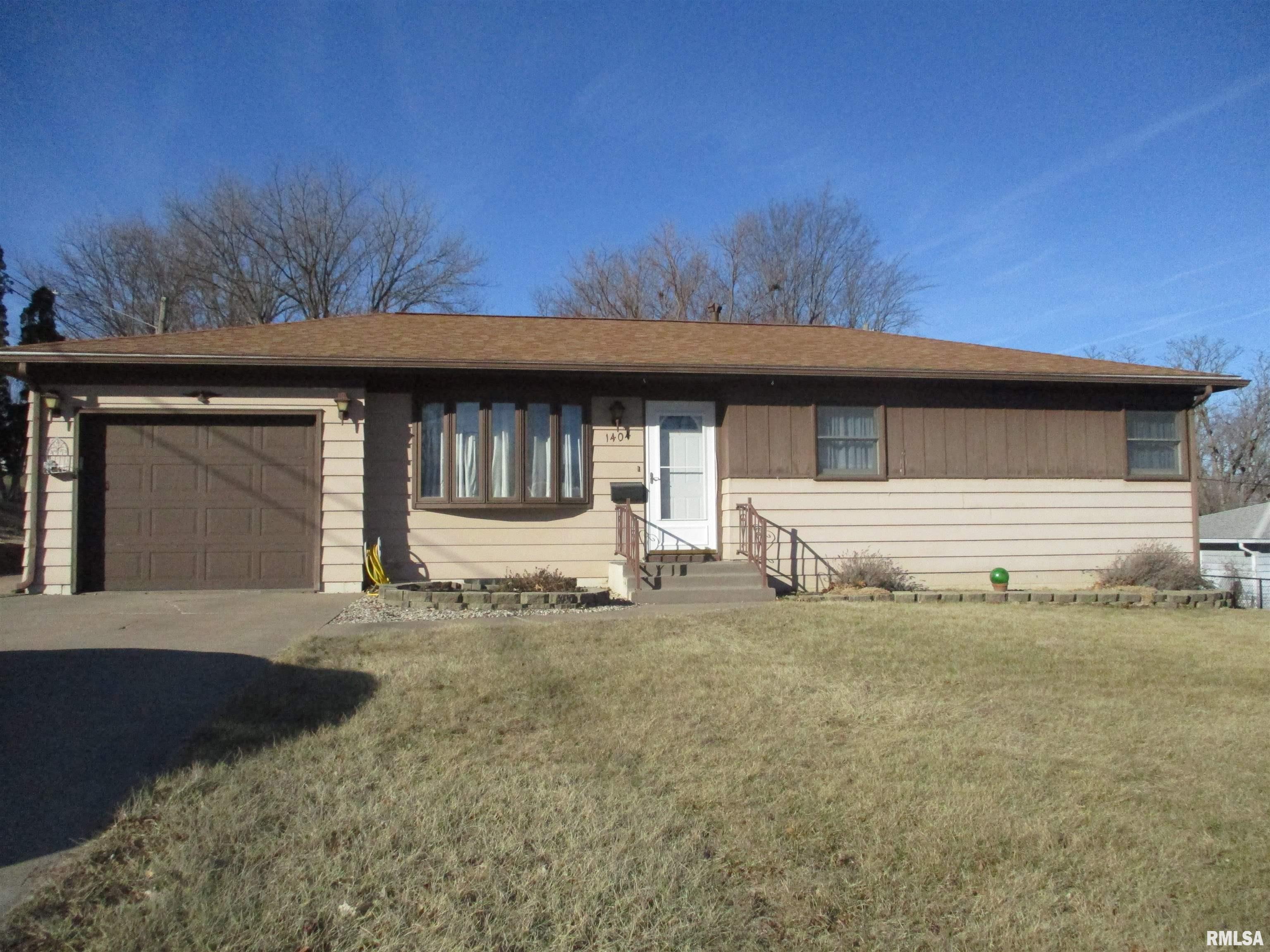 1404 4th Street West Property Photo