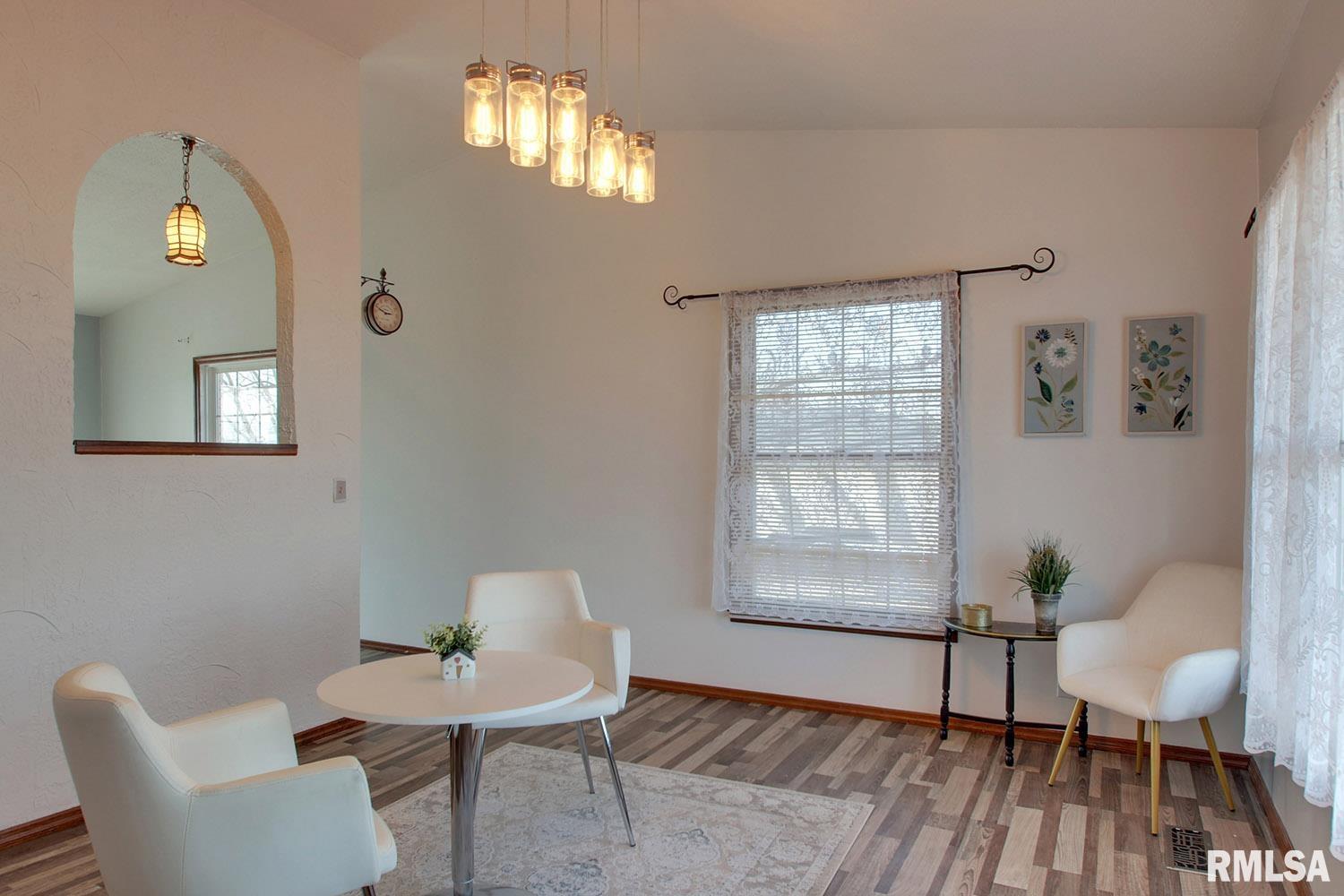 208 Birch Street Property Photo 8