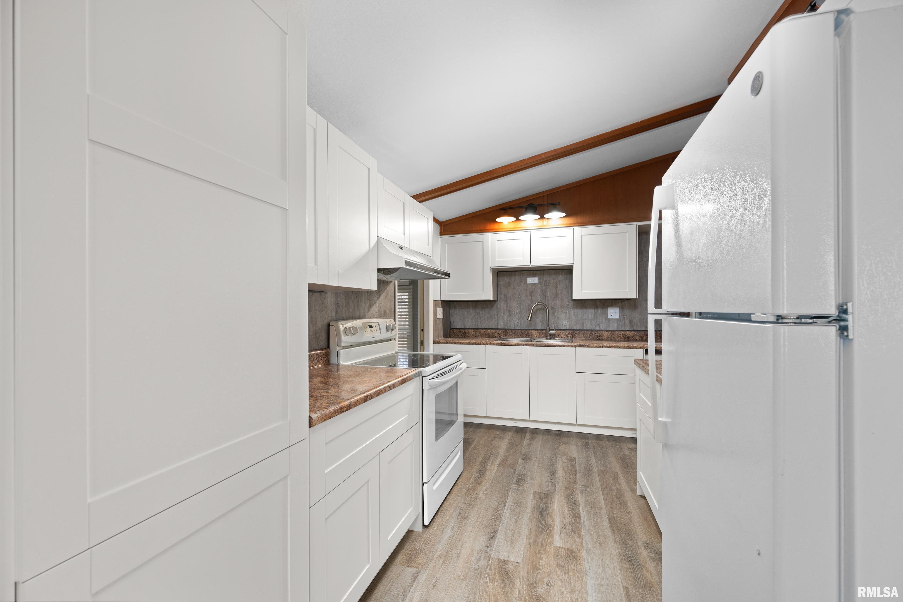 6909 Wilmont Road Property Photo 5