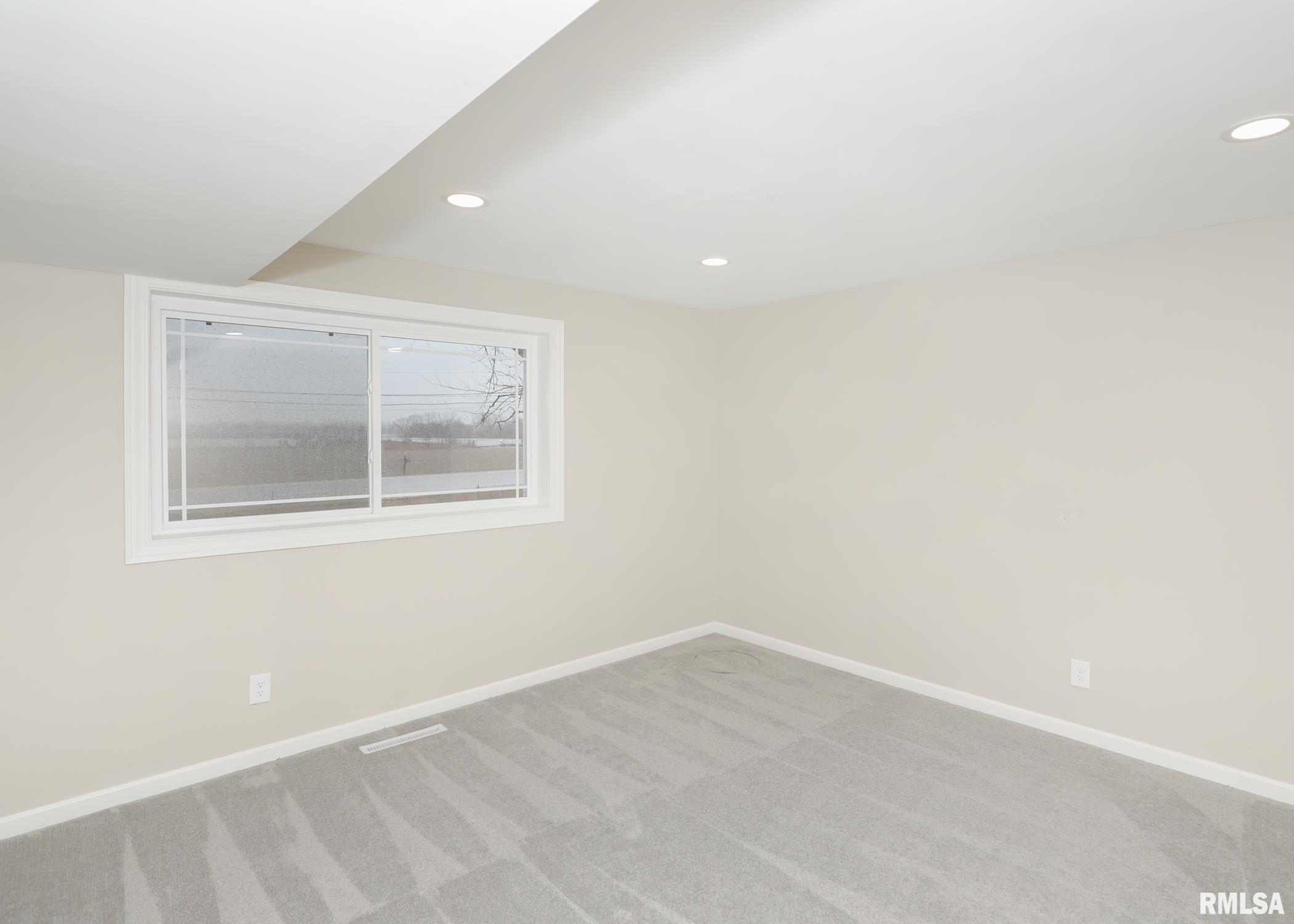 2800 78th Avenue Property Photo 18